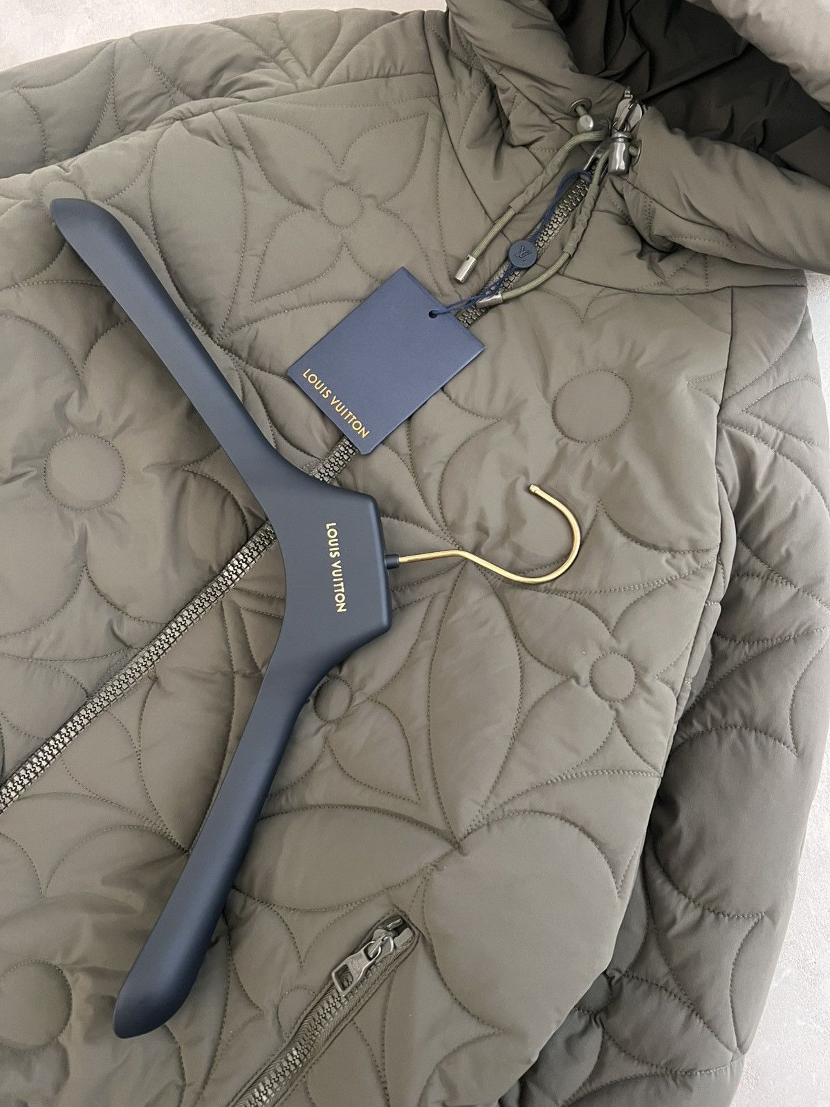 Louis Vuitton Louis Vuitton Quilted Hoodie Puffer Jacket Size US L / EU 52-54 / 3 - 5 Thumbnail