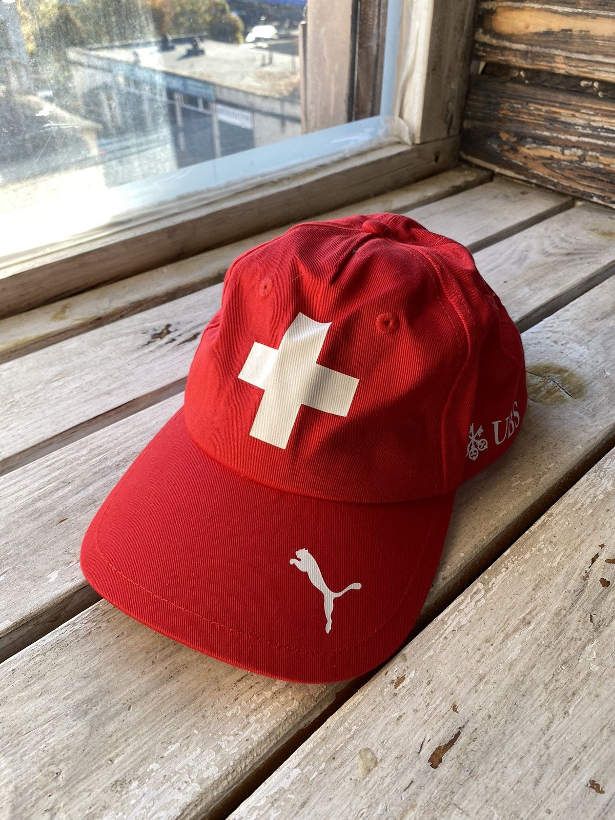 Red puma hat online