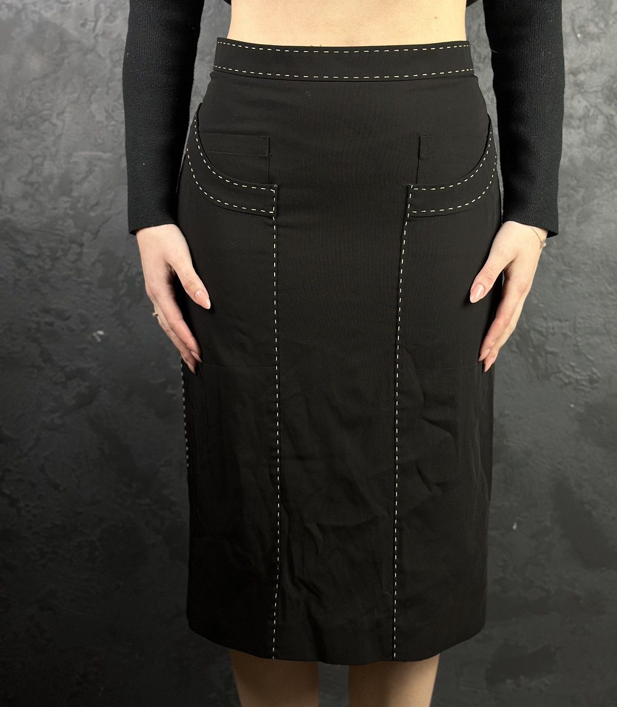 Burberry Women's BURBERRY London Skirt Luxury Size 38 Size 27" / US 4 / IT 40 - 2 Thumbnail