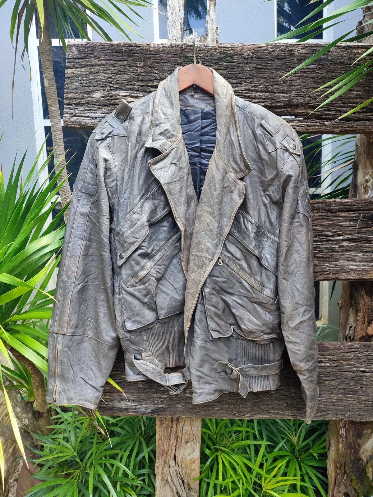 Leather Vintage Olivier Massuger Distressed Lambskin Leather Jacket Size US M / EU 48-50 / 2 - 1 Thumbnail