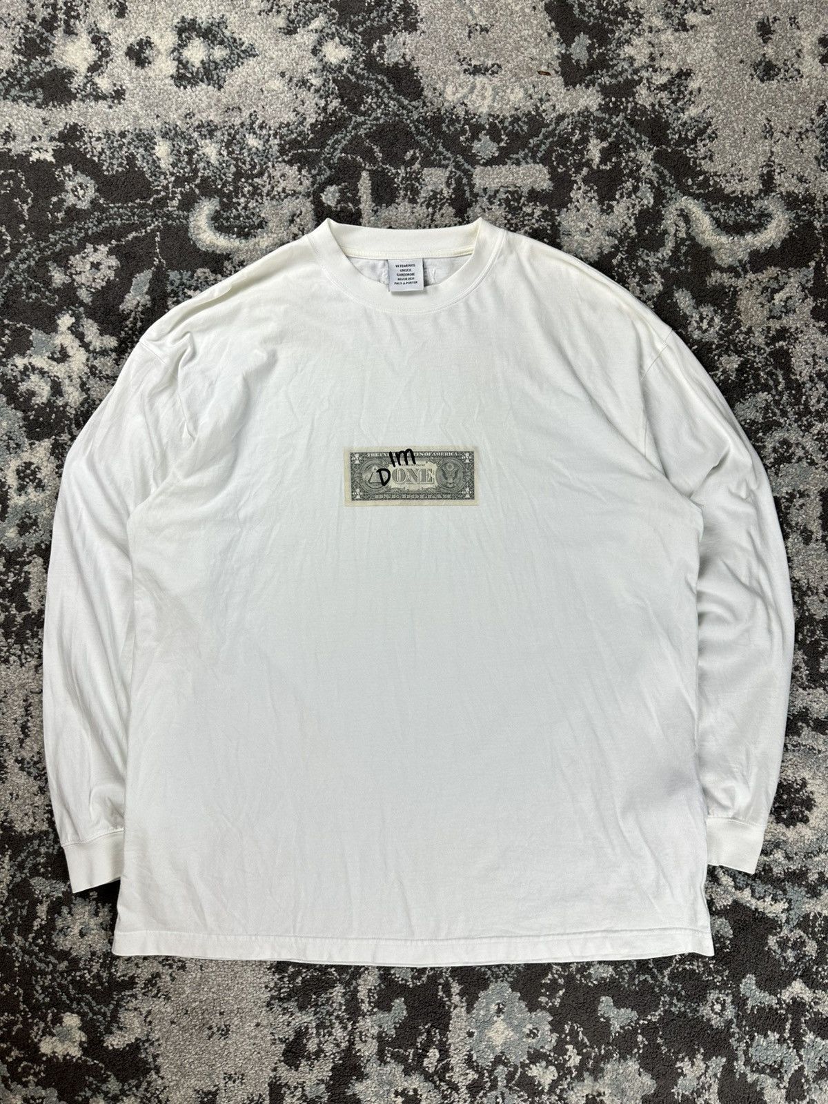 Vetements Vetements “I’m Done” Longsleeve Size US M / EU 48-50 / 2 - 1 Thumbnail