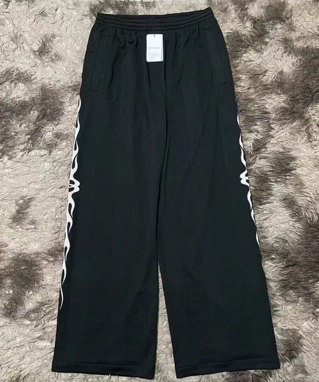 Balenciaga Balenciaga 24F Double Ring Flame Mesh Joggers S New Size 26" / US 2 / IT 38 - 1 Thumbnail