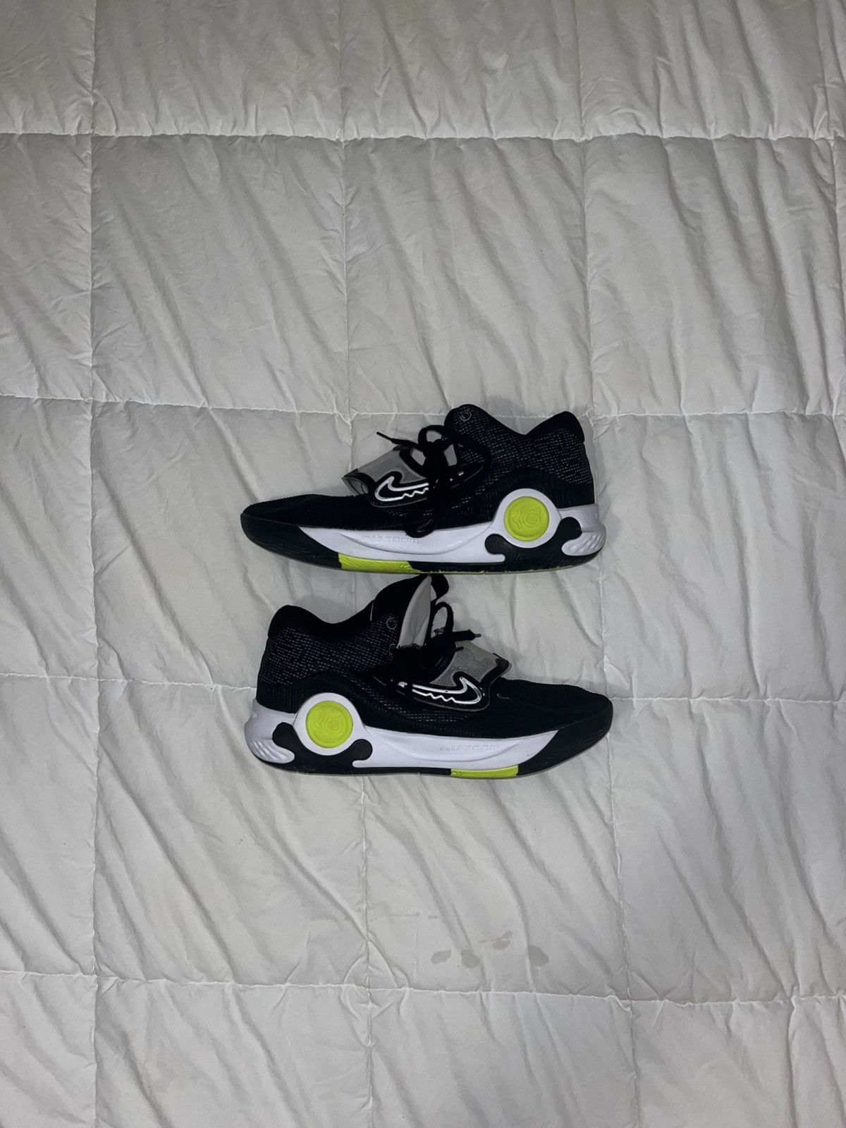 NBA × Nike Nike KD Trey 5X Size 12 Size US 12 / EU 45 - 1 Thumbnail