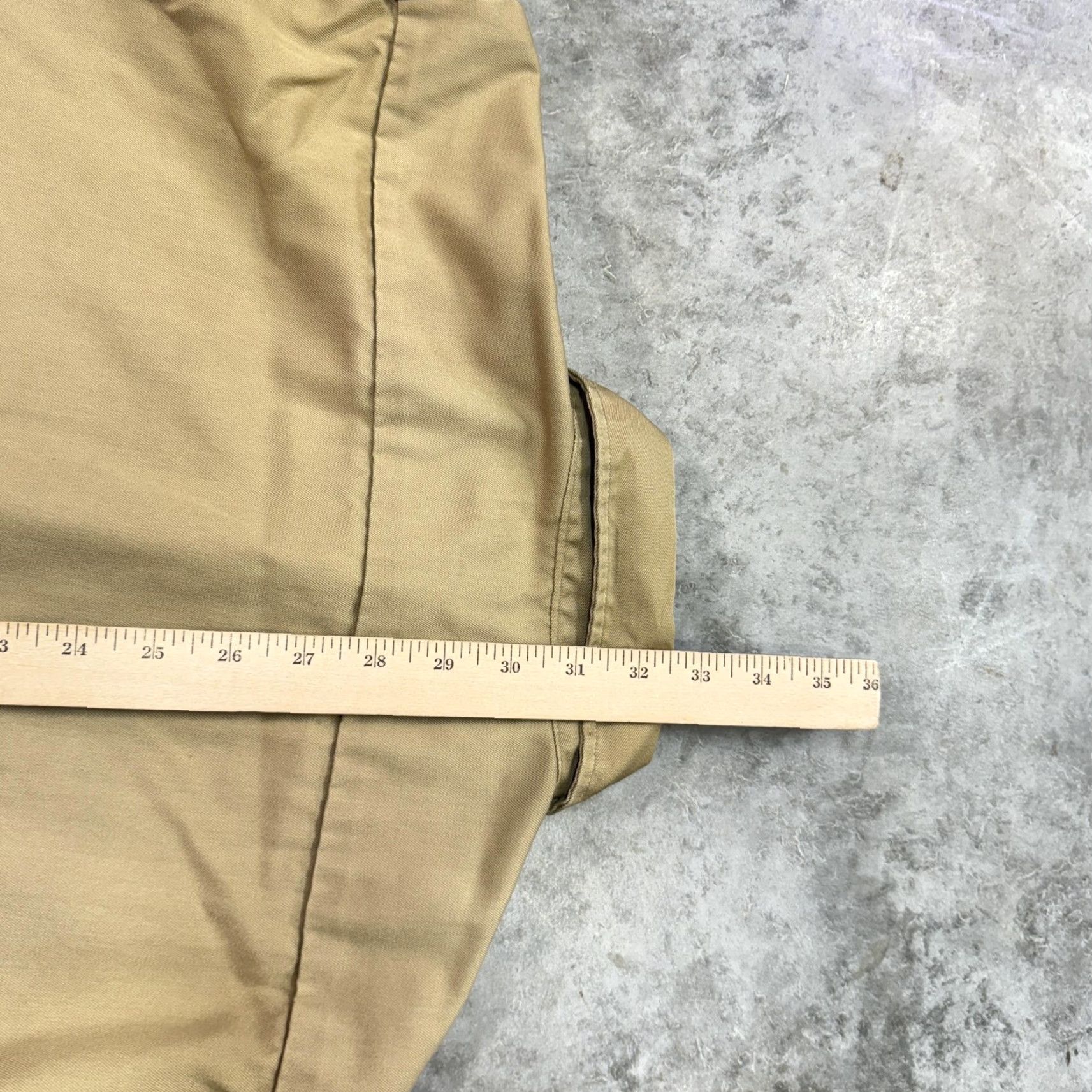 Vintage Big Mac Shirt Mens Medium Button-Up Long Sleeve Pockets Beige 15 15 Polyester Cotton Solid Collar N/A Vintage No Size US M / EU 48-50 / 2 - 6 Thumbnail