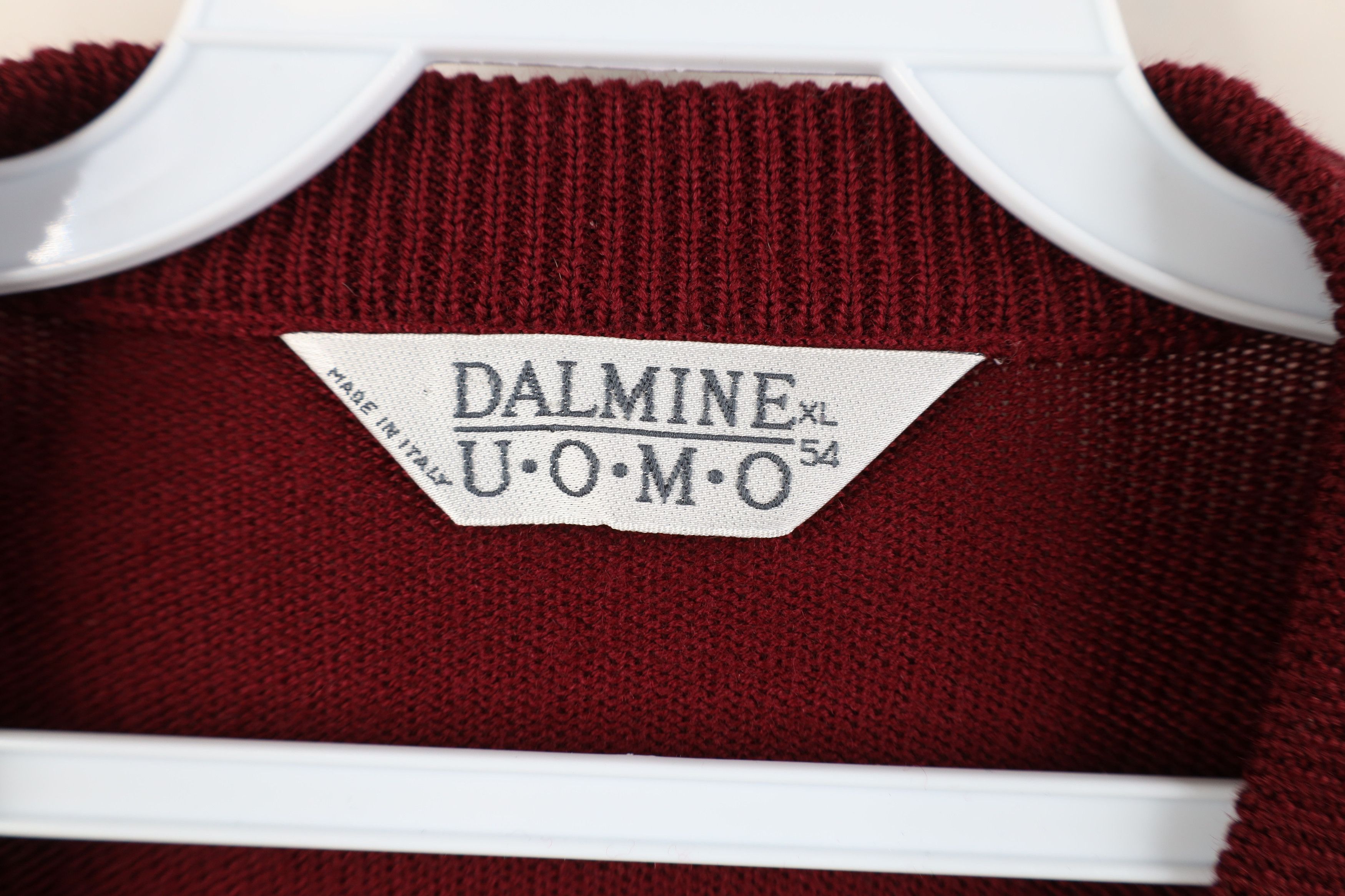 Vintage Vintage 90s Streetwear Wool Knit V-Neck Sweater Red Italy Size US XL / EU 56 / 4 - 6 Thumbnail