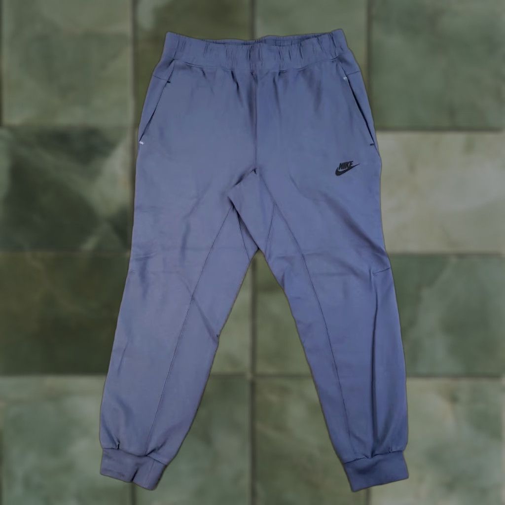 Nike Nike Jogger Sweatpants Men Medium Blue Zip Pocket Training Drawstring CJ4280-491 Size US 31 - 1 Thumbnail
