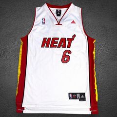 Black miami sales heat lebron jersey