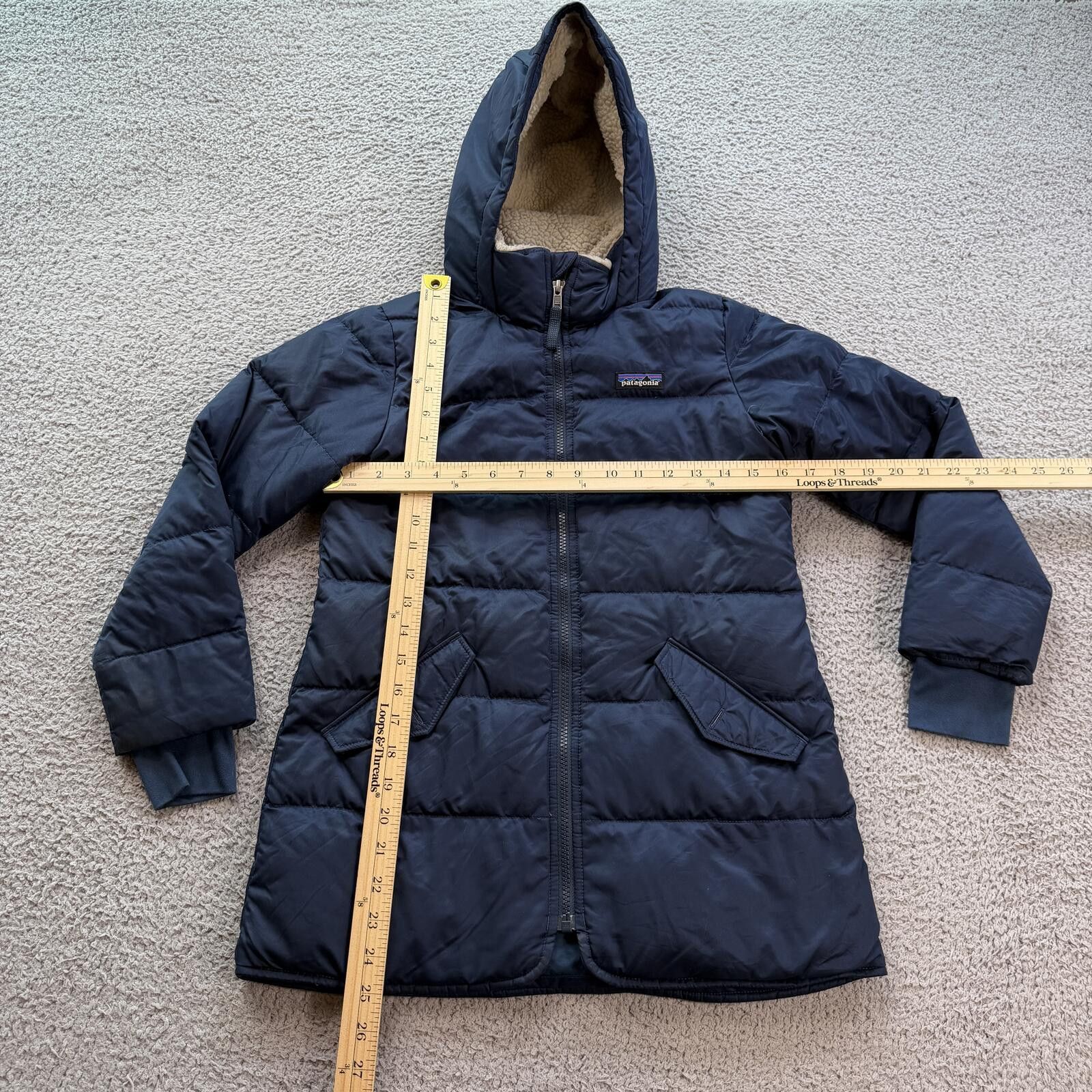 Patagonia Patagonia Navy Down Hooded Parka Jacket S Fleece Winter Coat Size S / US 4 / IT 40 - 3 Thumbnail