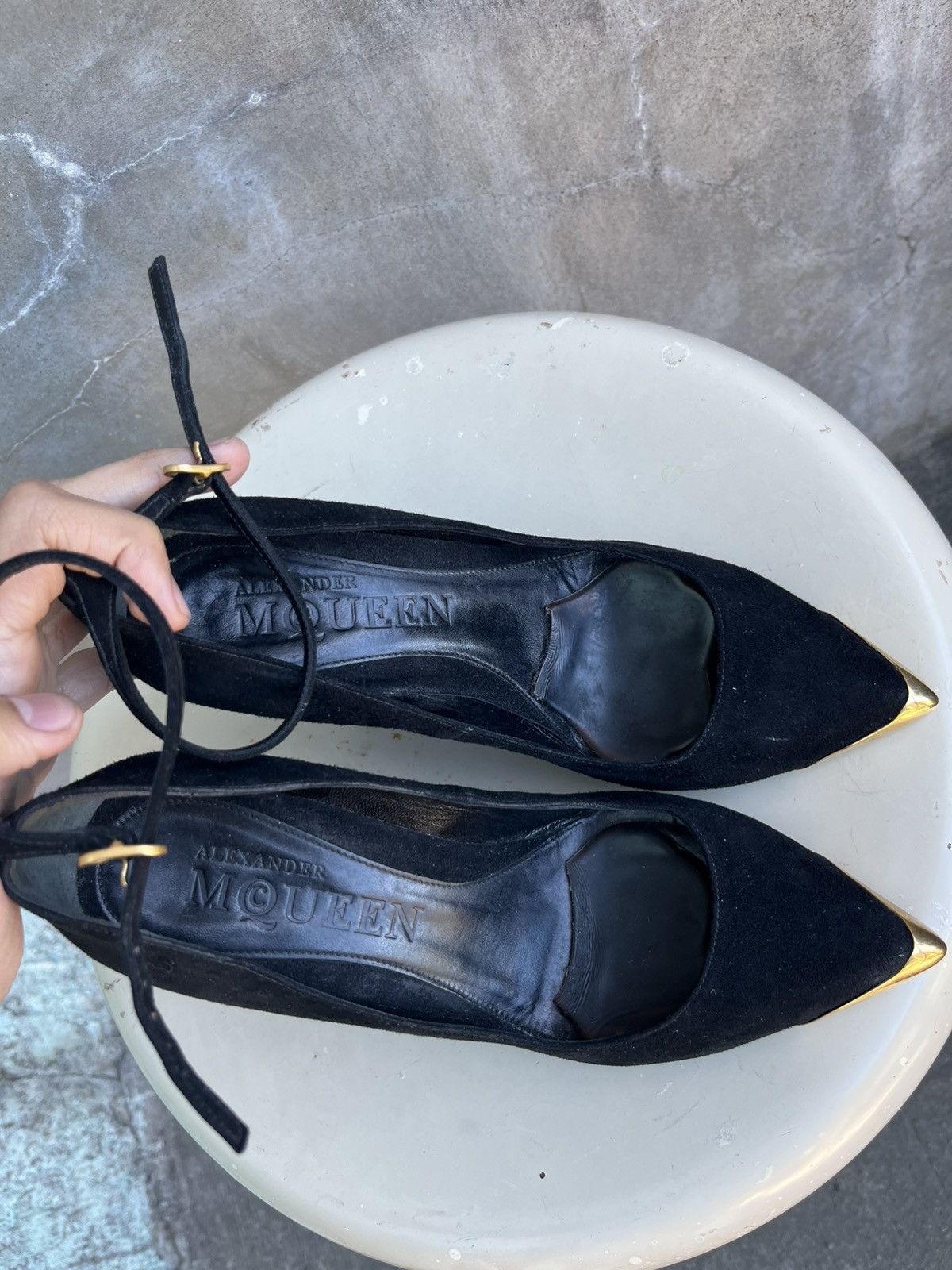 Alexander McQueen Gold Tip Ankle Strapped Heels Size US 6 / IT 36 - 8 Thumbnail