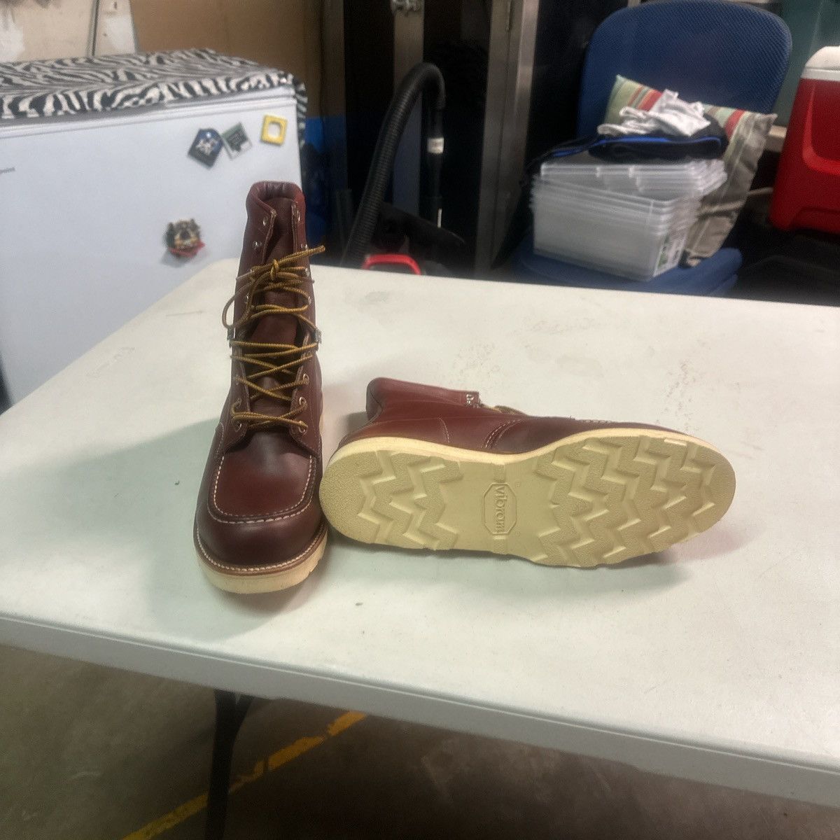 Chippewa Chippewa OG Burgundy , Dead-stock, made in USA work boot Size US 10.5 / EU 43-44 - 2 Thumbnail