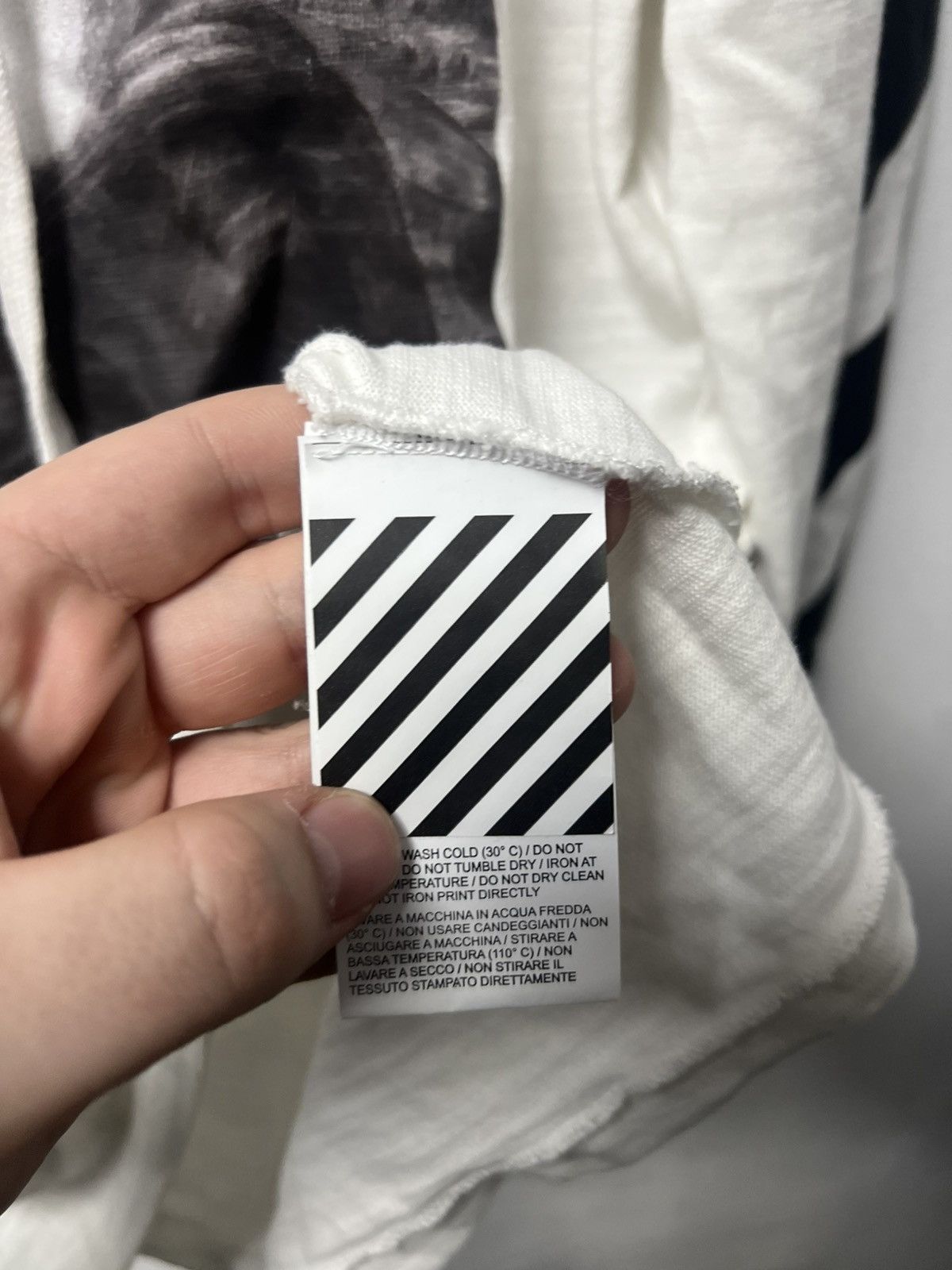 Off-White Off White Mona Lisa Long Sleeve Big Logo Mens Size US S / EU 44-46 / 1 - 10 Thumbnail