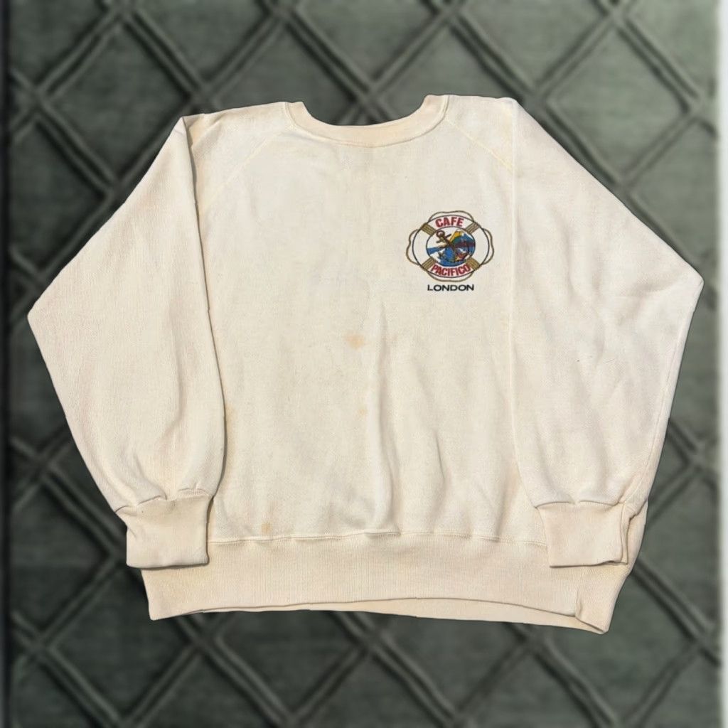 Vintage VINTAGE Cafe Pacifico London Crewneck Sweatshirt XL White Unisex Adults Size US XL / EU 56 / 4 - 1 Thumbnail