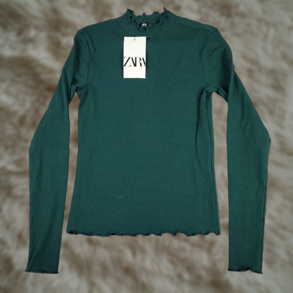 Zara Zara Long Sleeve Cropped T Shirt Womens Medium Blue Size M / US 6-8 / IT 42-44 - 1 Thumbnail