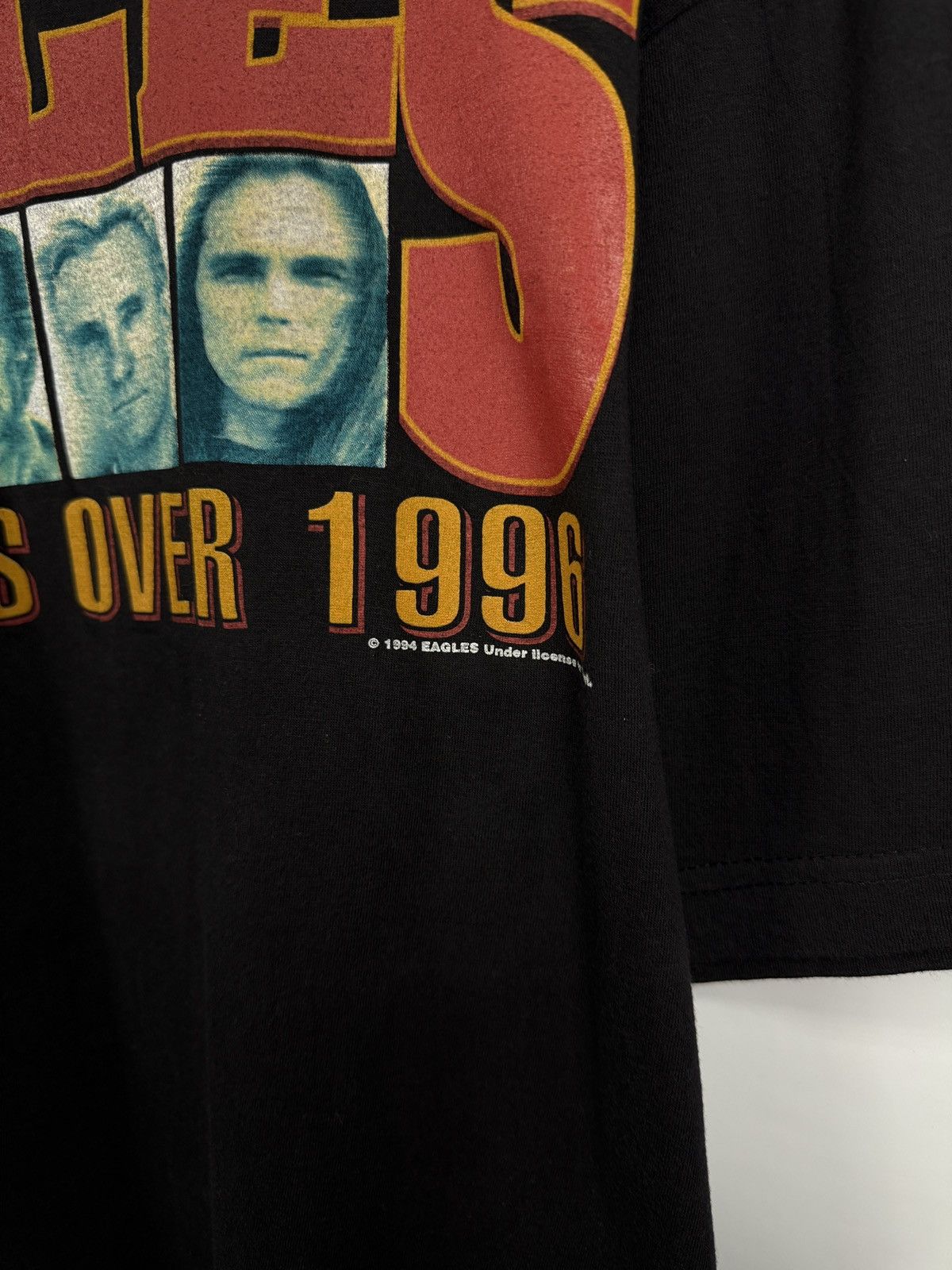 Giant 🇺🇸 Vintage 1996 Eagles Hell Freezes Over World Tour T-Shirt Size US XL / EU 56 / 4 - 10 Thumbnail