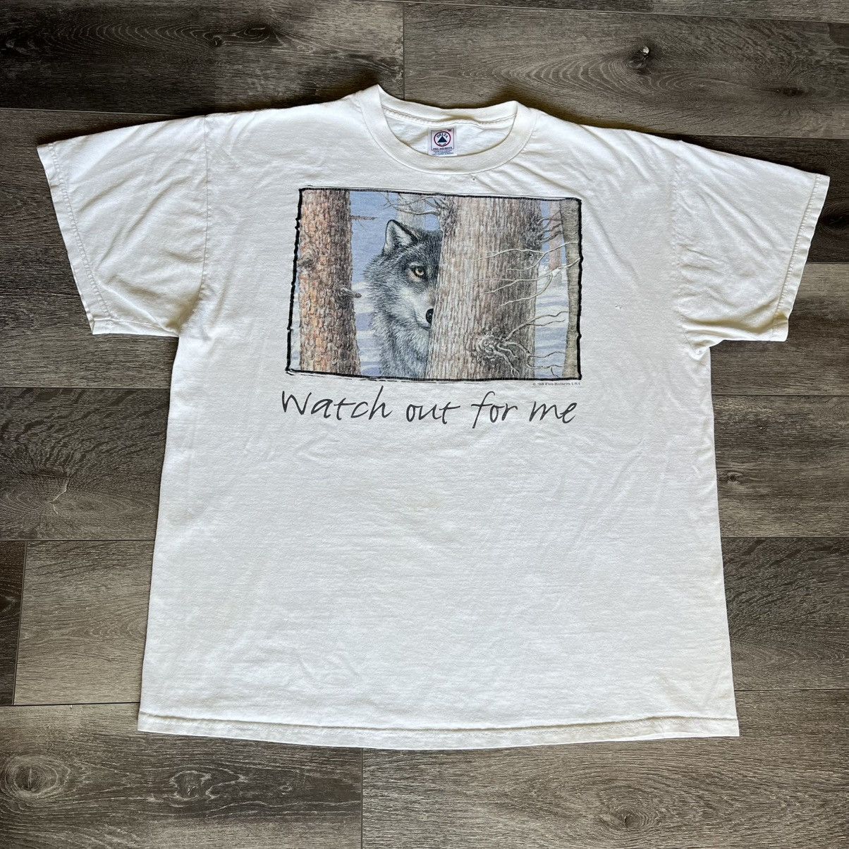 Vintage Vintage 90s Wolf Watch Out For Me Graphic Nature Animal Tee Size US XL / EU 56 / 4 - 1 Thumbnail