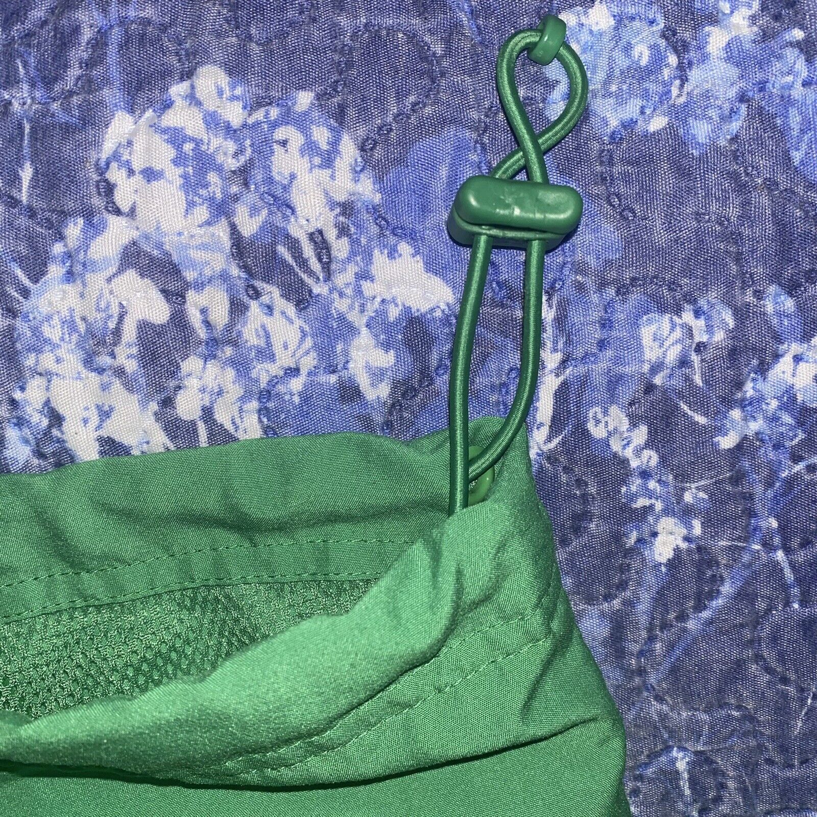 Nike Vintage Nike Jacket Men Size Large Green Tag Windbreaker Size US L / EU 52-54 / 3 - 11 Thumbnail
