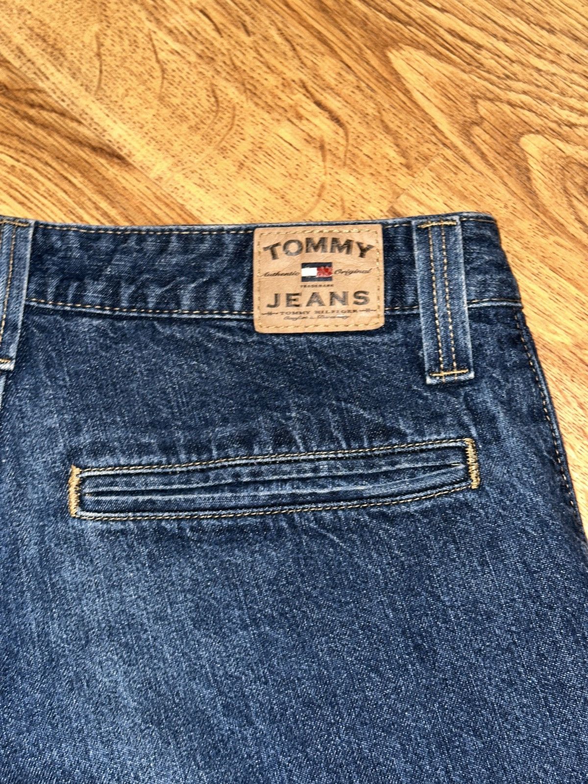 Tommy Hilfiger × Vintage Y2K TOMMY HILFIGER Baggy Rave Cargo Jeans 33x31 Size US 33 - 7 Thumbnail