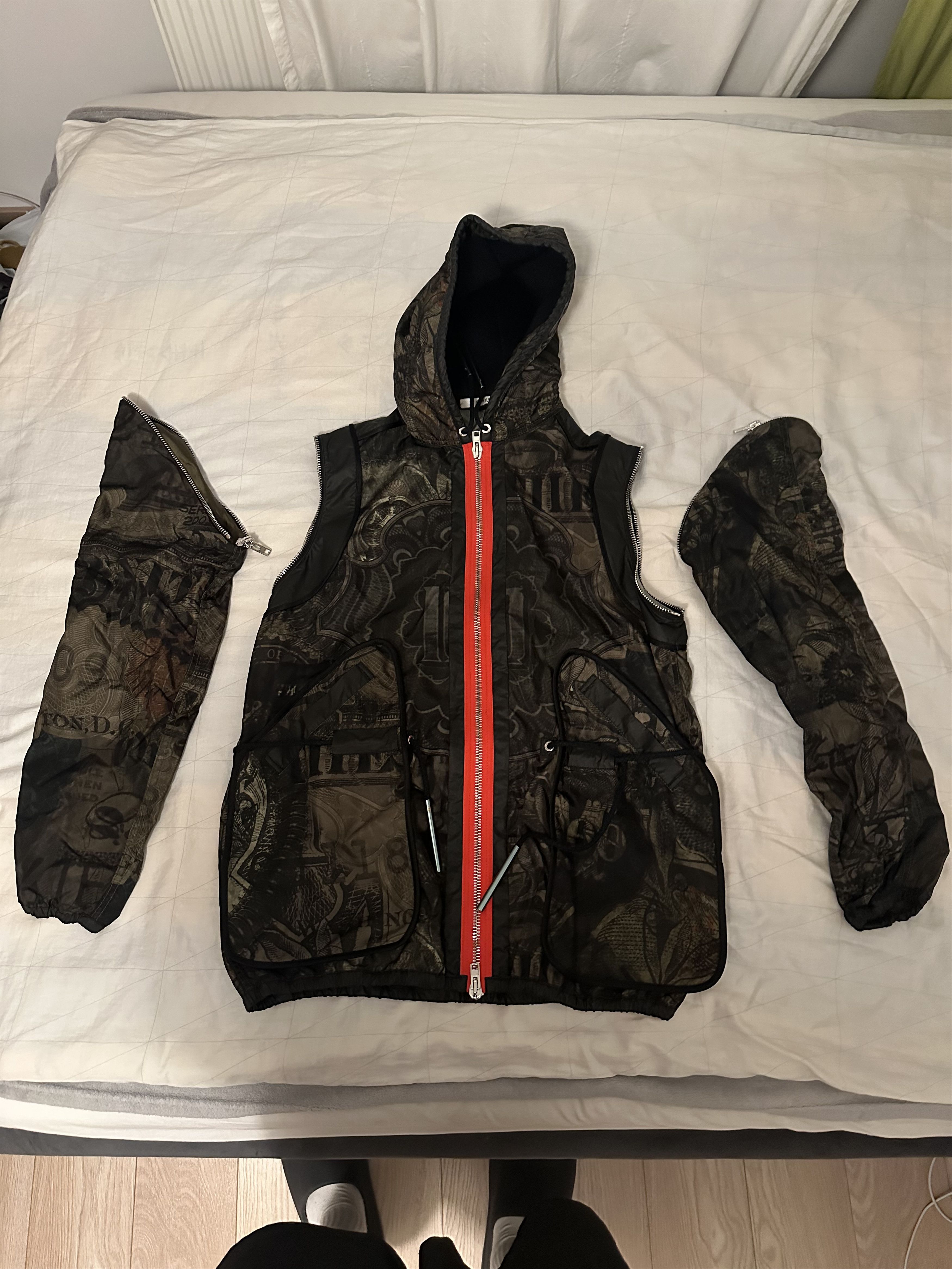 Givenchy SS17 Givenchy Dollar Bill Runway Nylon Jacket/Vest Tisci Era Size US XL / EU 56 / 4 - 5 Thumbnail
