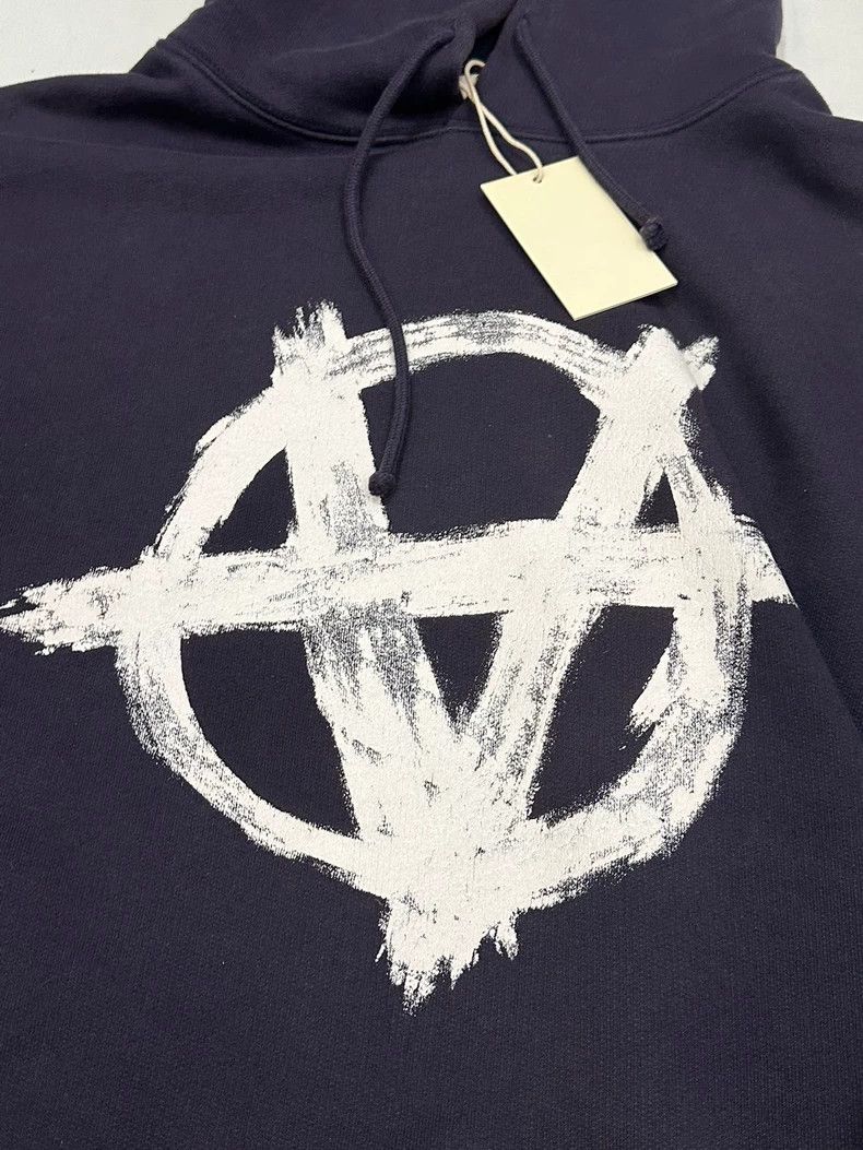 Vetements Vetements Men's Patchwork Anti-War Sanskrit Sweatshirt Size US L / EU 52-54 / 3 - 2 Thumbnail