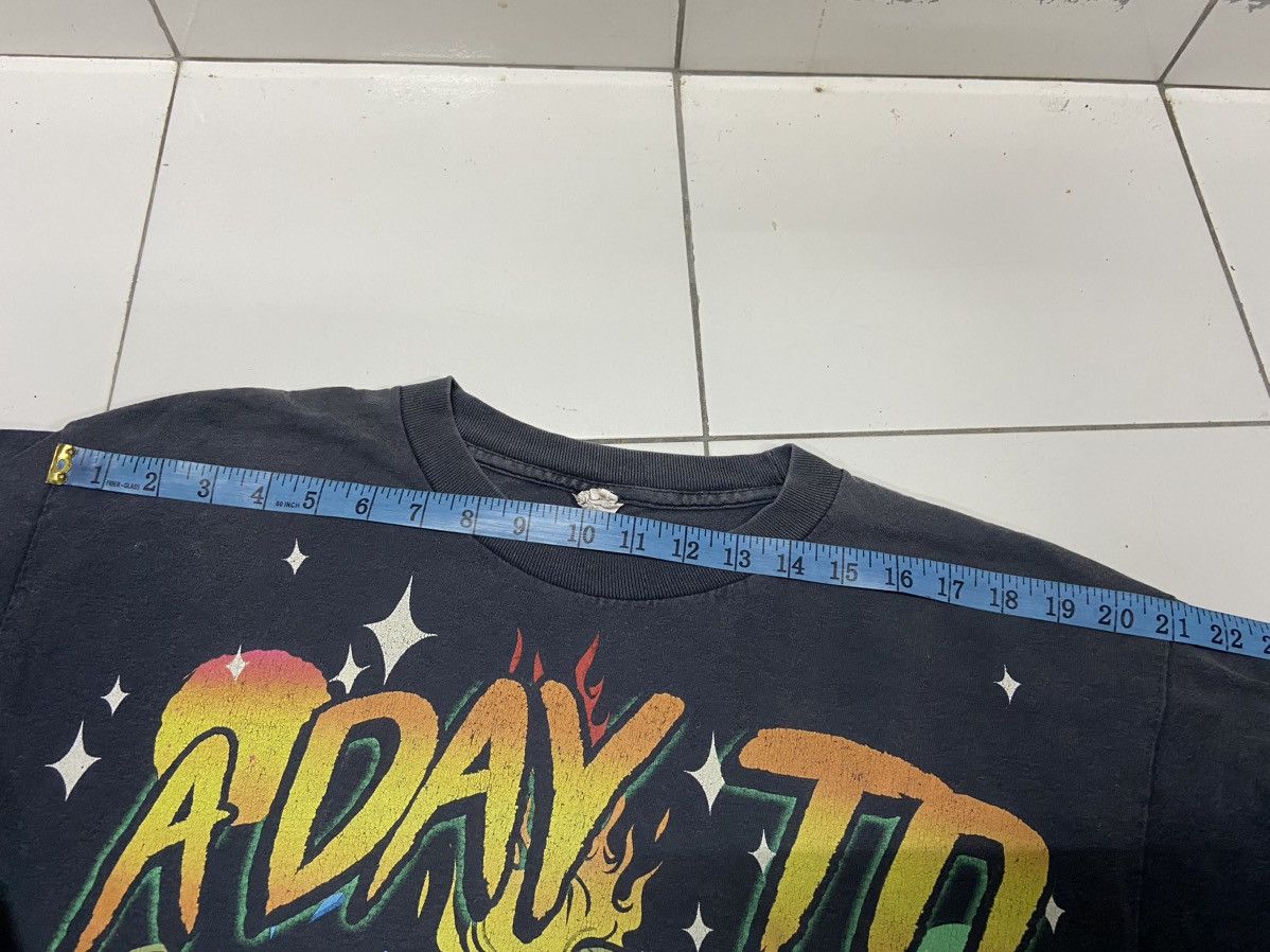 Vintage VINTAGE A DAY TO REMEMBER TEE SHIRT Size US L / EU 52-54 / 3 - 10 Thumbnail
