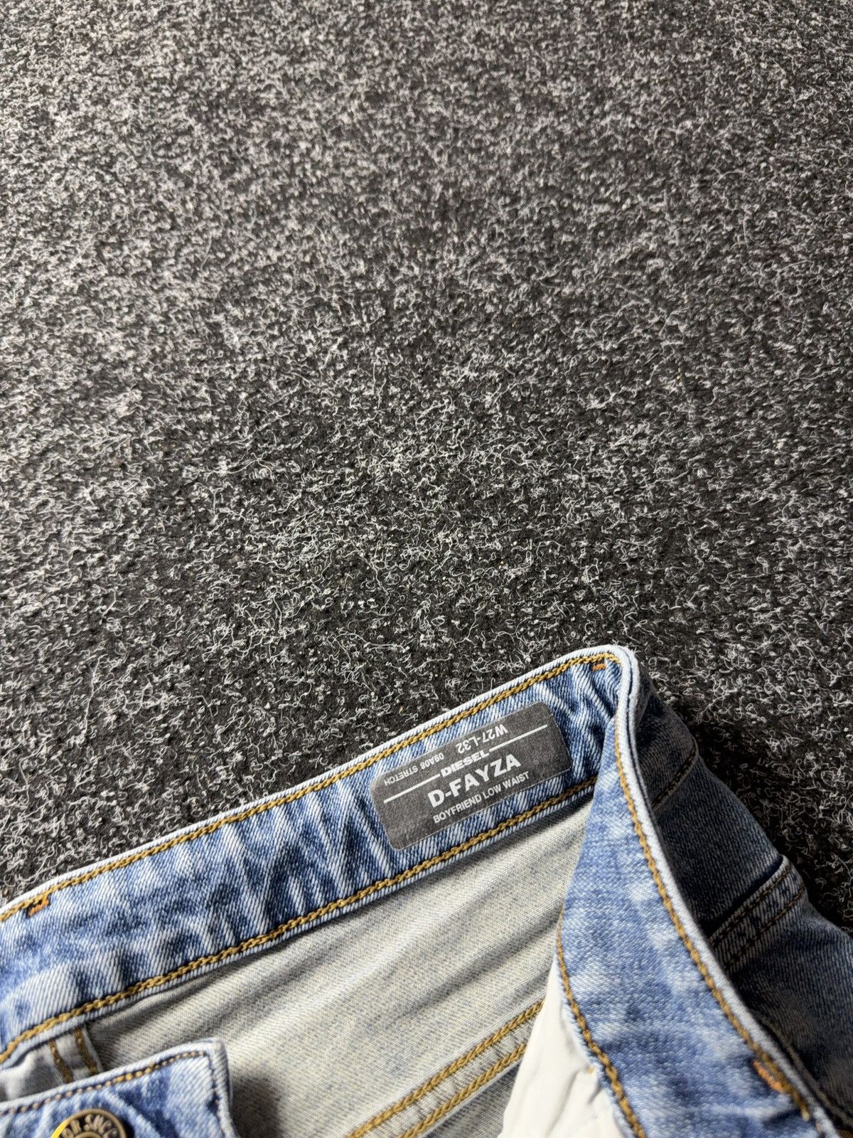 Diesel Luxury 00s Y2K Diesel D-Fayza Boyfriend Low Waist Jeans Size 27" / US 4 / IT 40 - 9 Thumbnail