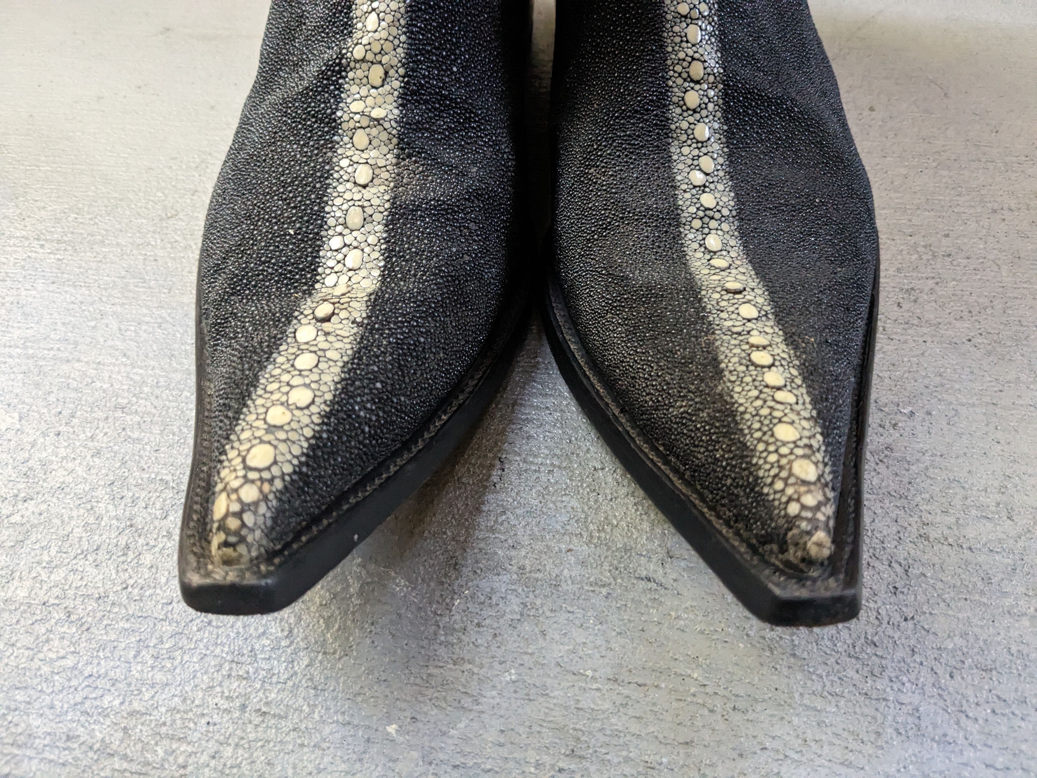 Vintage Black Stingray Cowboy Boots Leather 9.5 Botas Mexico Size US 9.5 / EU 42-43 - 2 Thumbnail