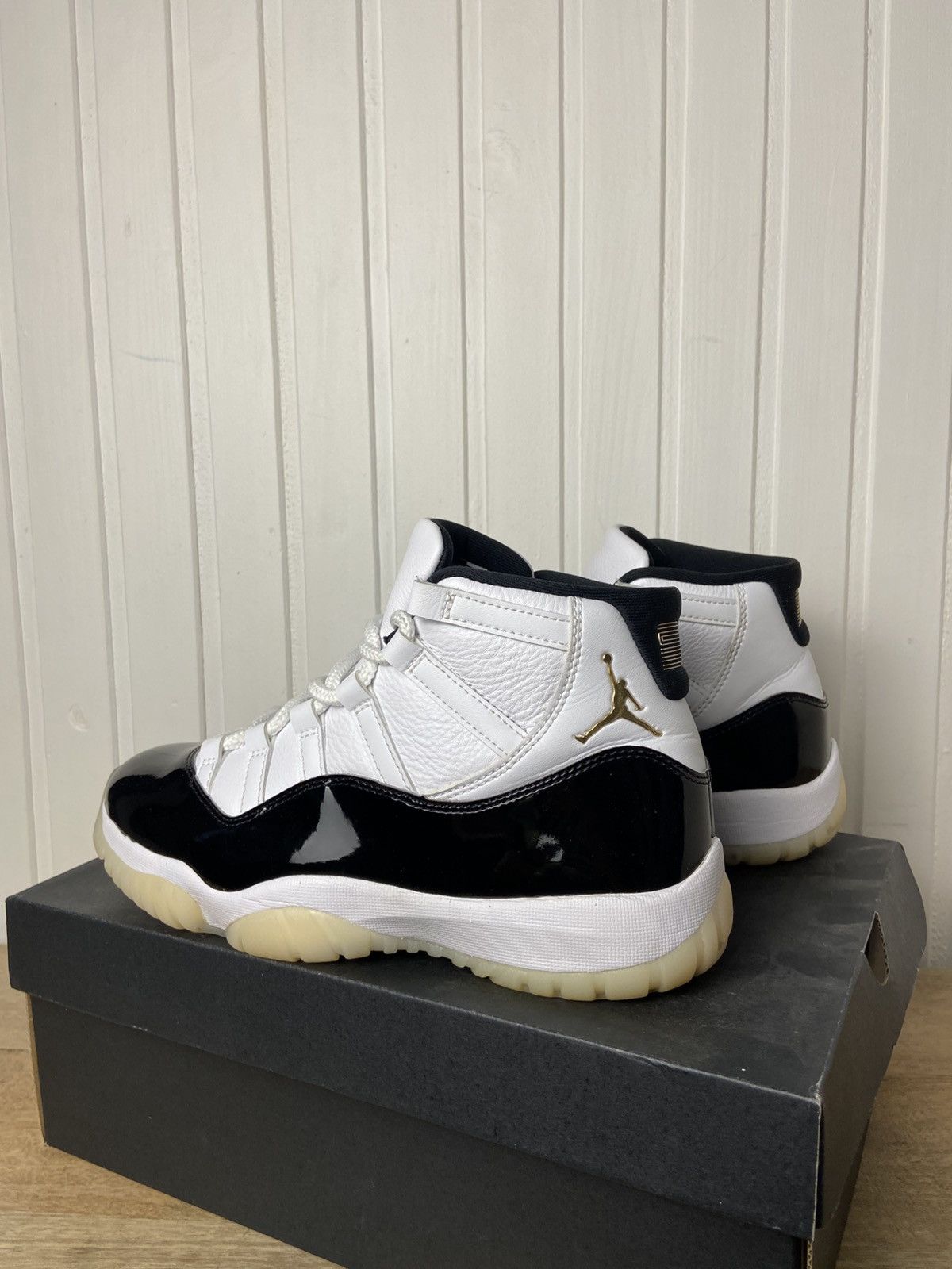 Jordan Brand Used Jordan 11 Retro Gratitude Authentic Size 8US Size US 8 / EU 41 - 8 Thumbnail
