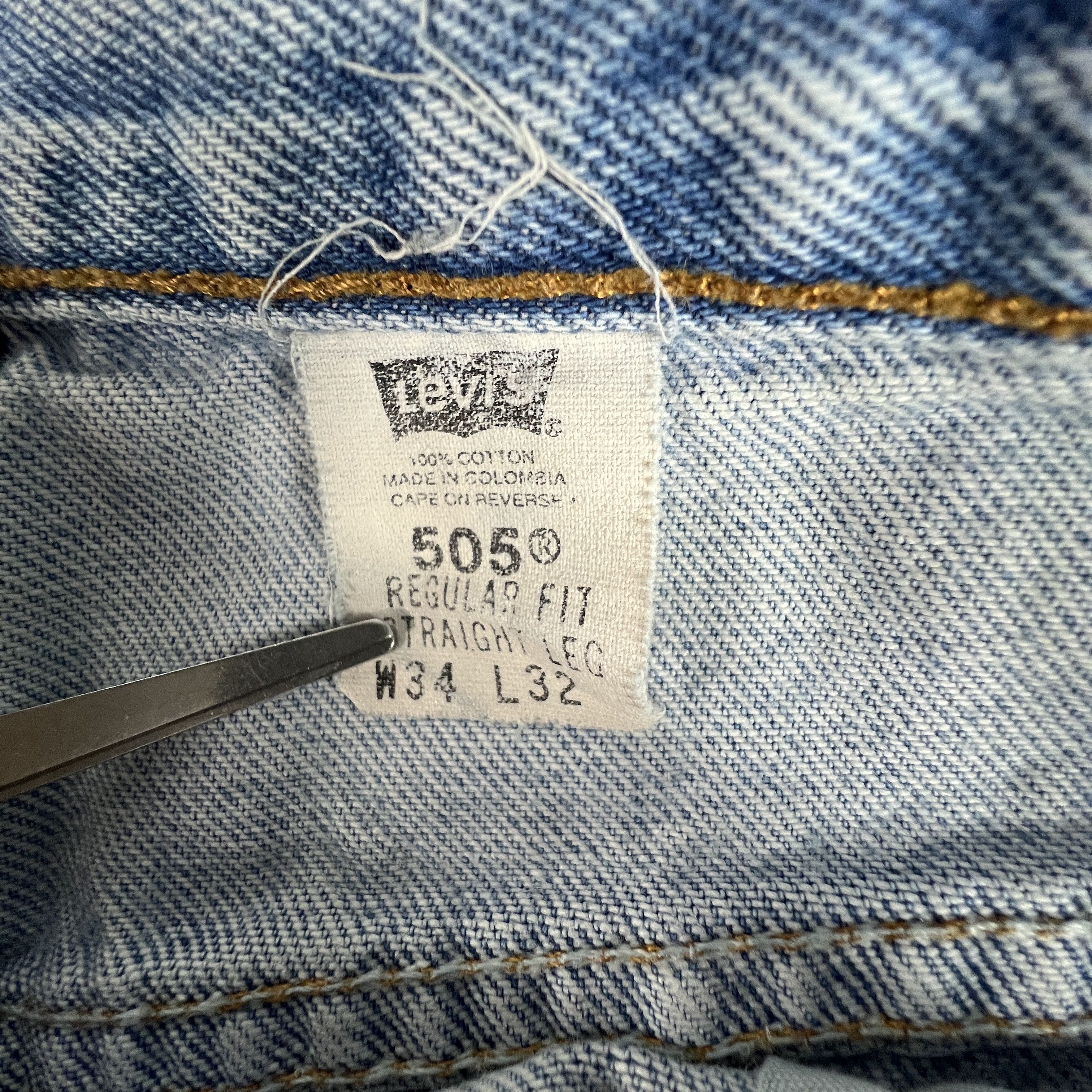 Levi's × Vintage Y2K Levi's Jeans 505 Straight Blue Faded Grunge Cotton Denim Size US 33 - 13 Thumbnail