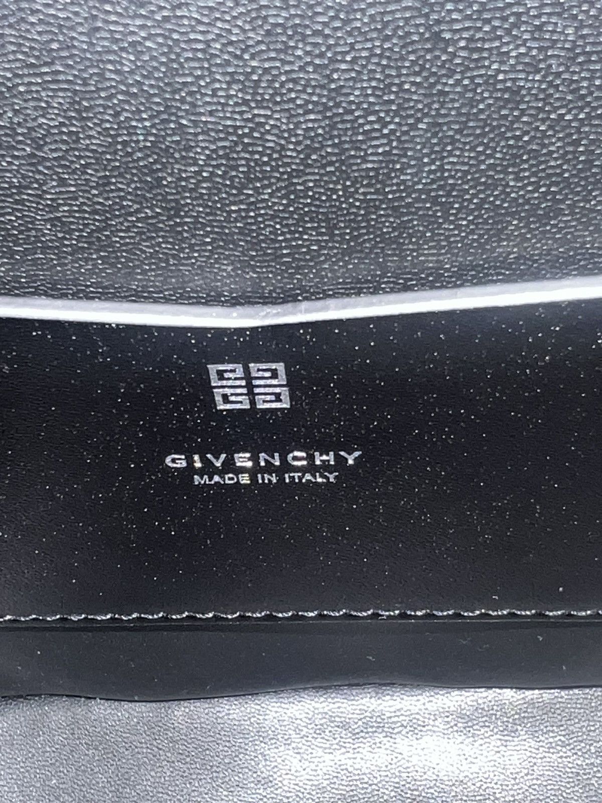 Givenchy GIVENCHY Shark Lock Bucket Bagin Box Leather Black Size ONE SIZE - 9 Thumbnail
