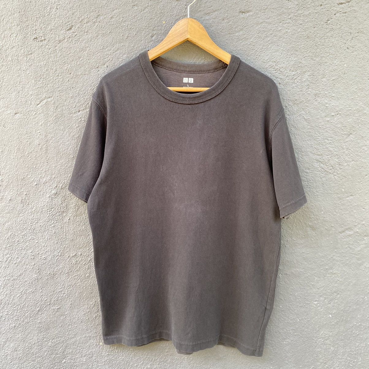 Lemaire × Uniqlo Thrashed Faded Lemaire x Uniqlo ERD GRUNGE PLAIN TEE Size US L / EU 52-54 / 3 - 1 Thumbnail