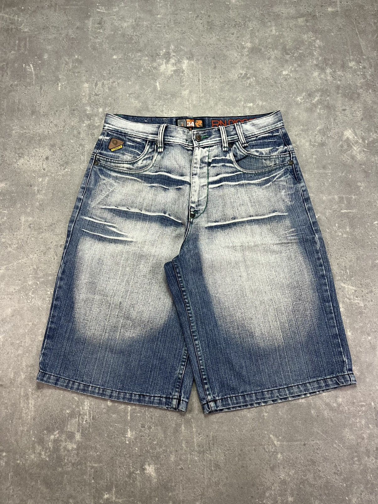 Akademiks Akademiks Big Logo Spellout Cyber Denim Shorts Jorts 34 Size US 34 / EU 50 - 2 Thumbnail