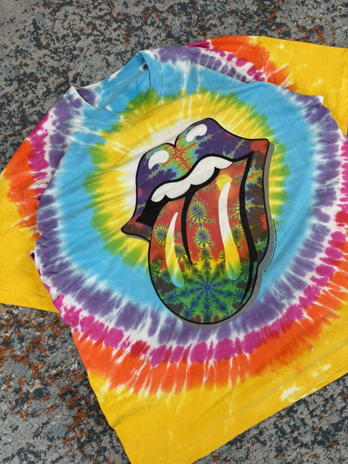 Band Tees × Vintage Vintage 1994 The Rolling Stones tongue rainbow tie dye tee Size US XL / EU 56 / 4 - 7 Thumbnail