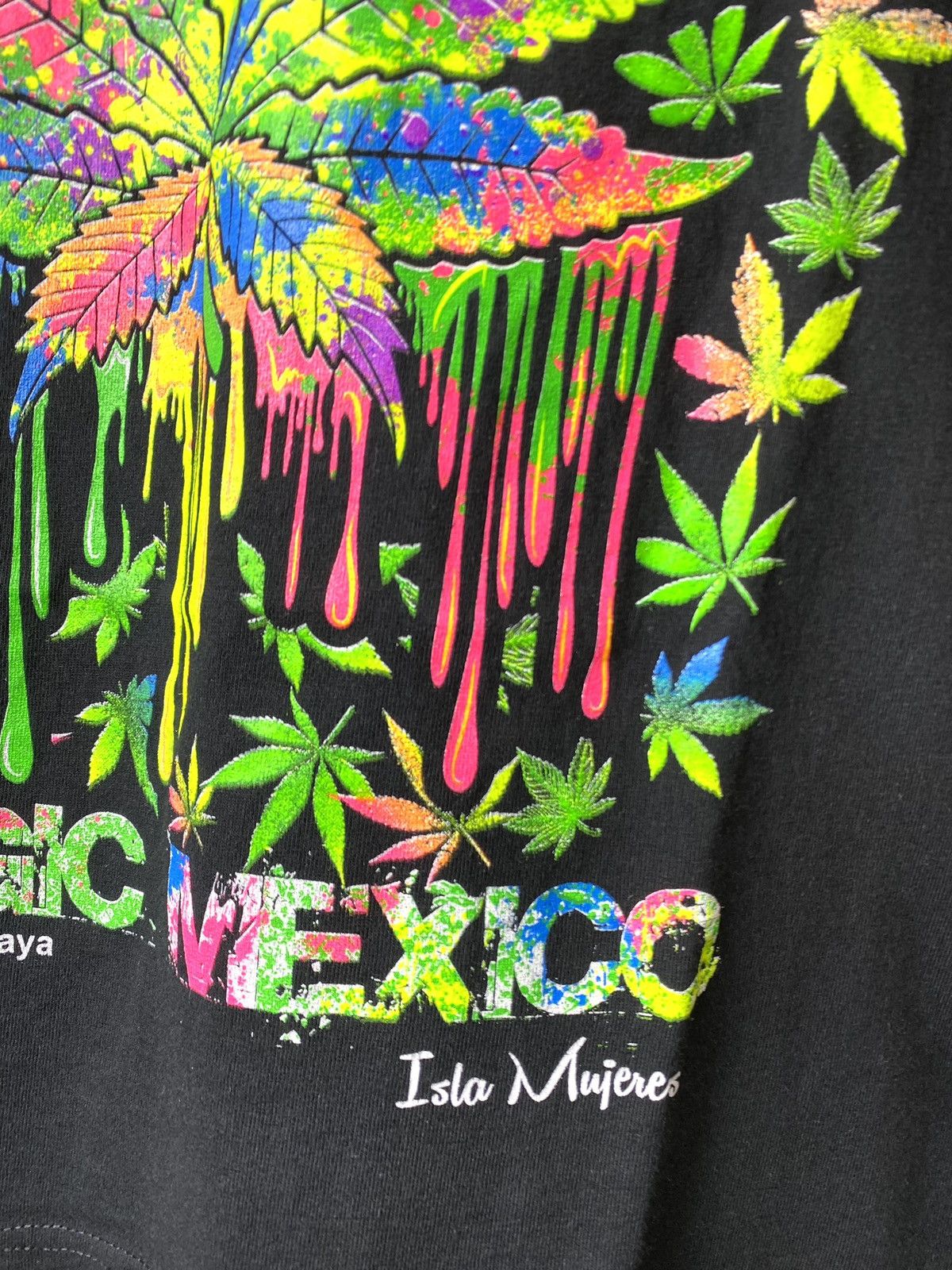 Band Tees Vintage Psychedelic LSD Marijuana Weed Art T Shirt Size US L / EU 52-54 / 3 - 4 Thumbnail