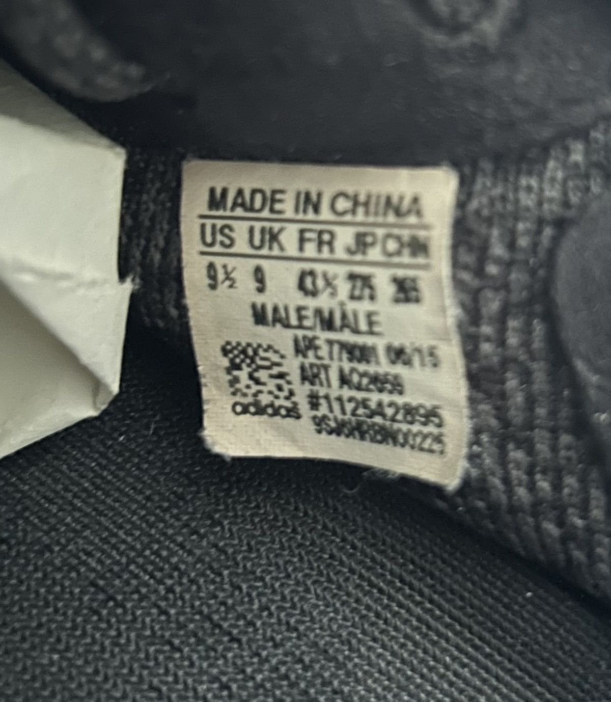 Yeezy 25 pirate black hotsell
