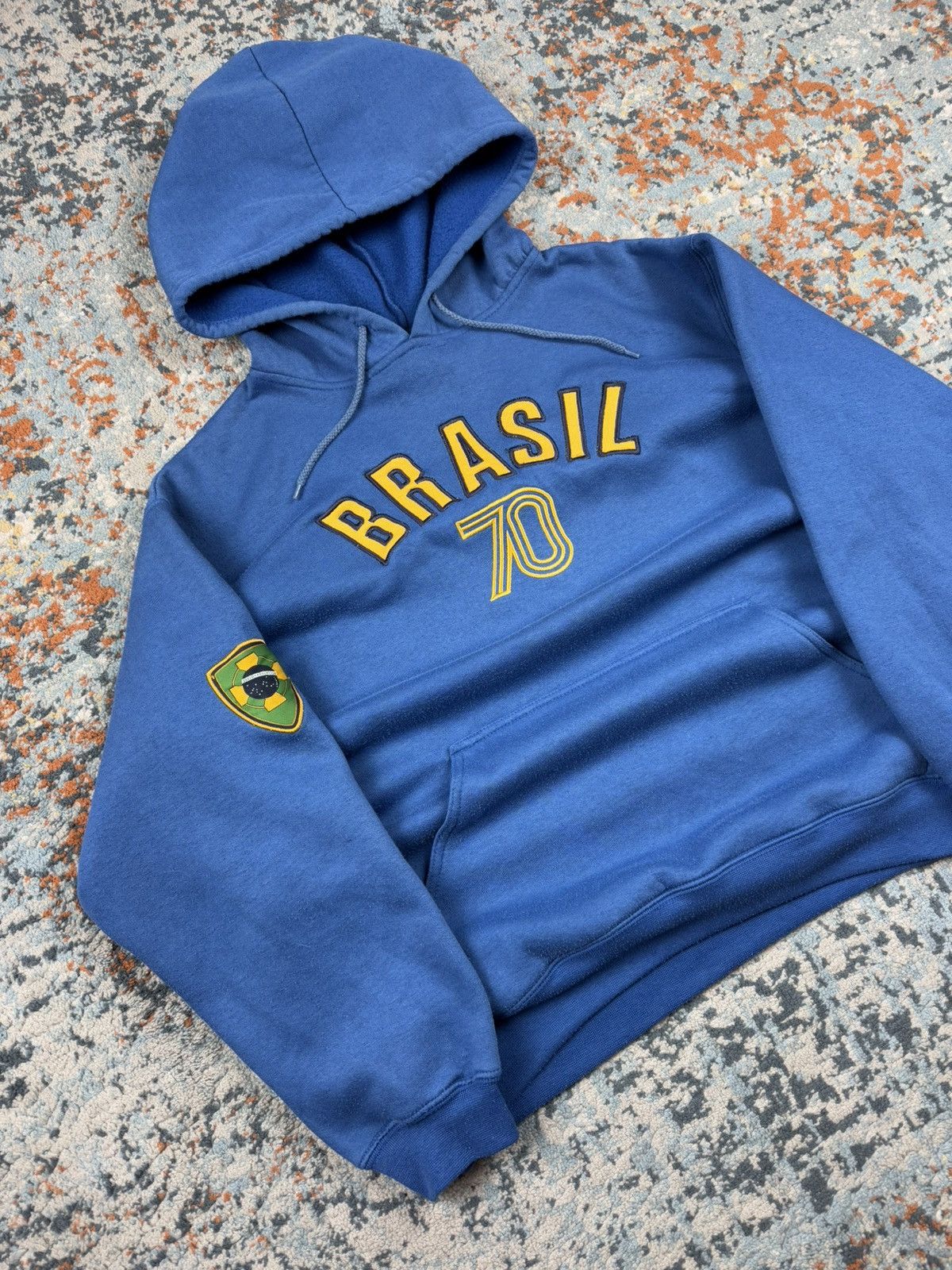Vintage Vintage 90s Brasil spellout soccer football style hoodie Size US L / EU 52-54 / 3 - 2 Thumbnail