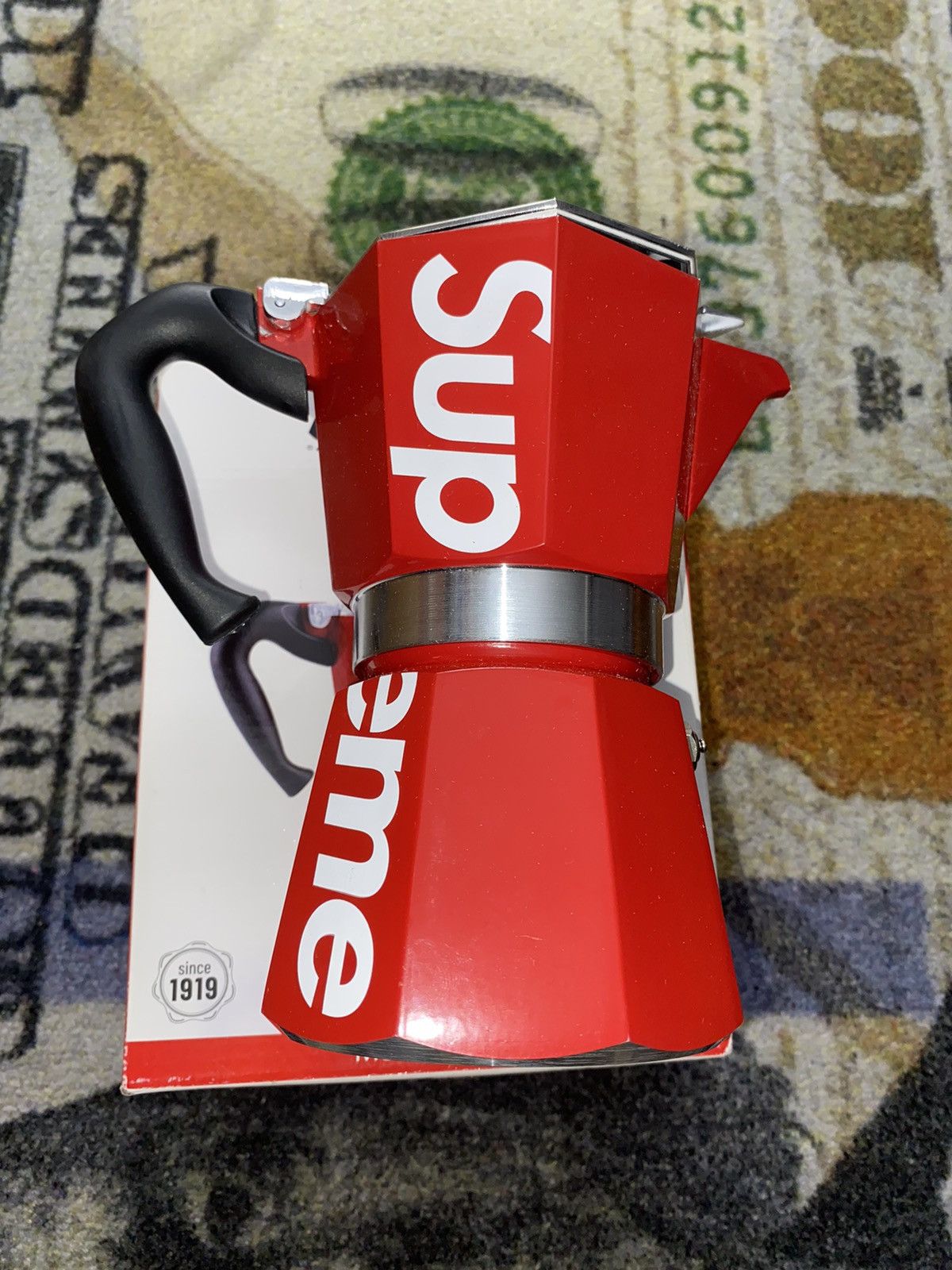 Supreme Supreme Bialetti Moka Express Red | Grailed 