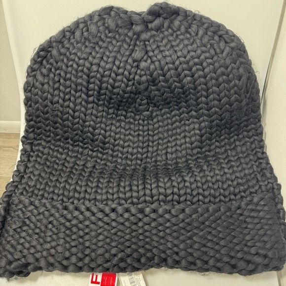 Charles Jeffrey LOVERBOY Charles Jeffrey Loverboy Supa Massive Ears Beanie Black Size ONE SIZE - 3 Thumbnail