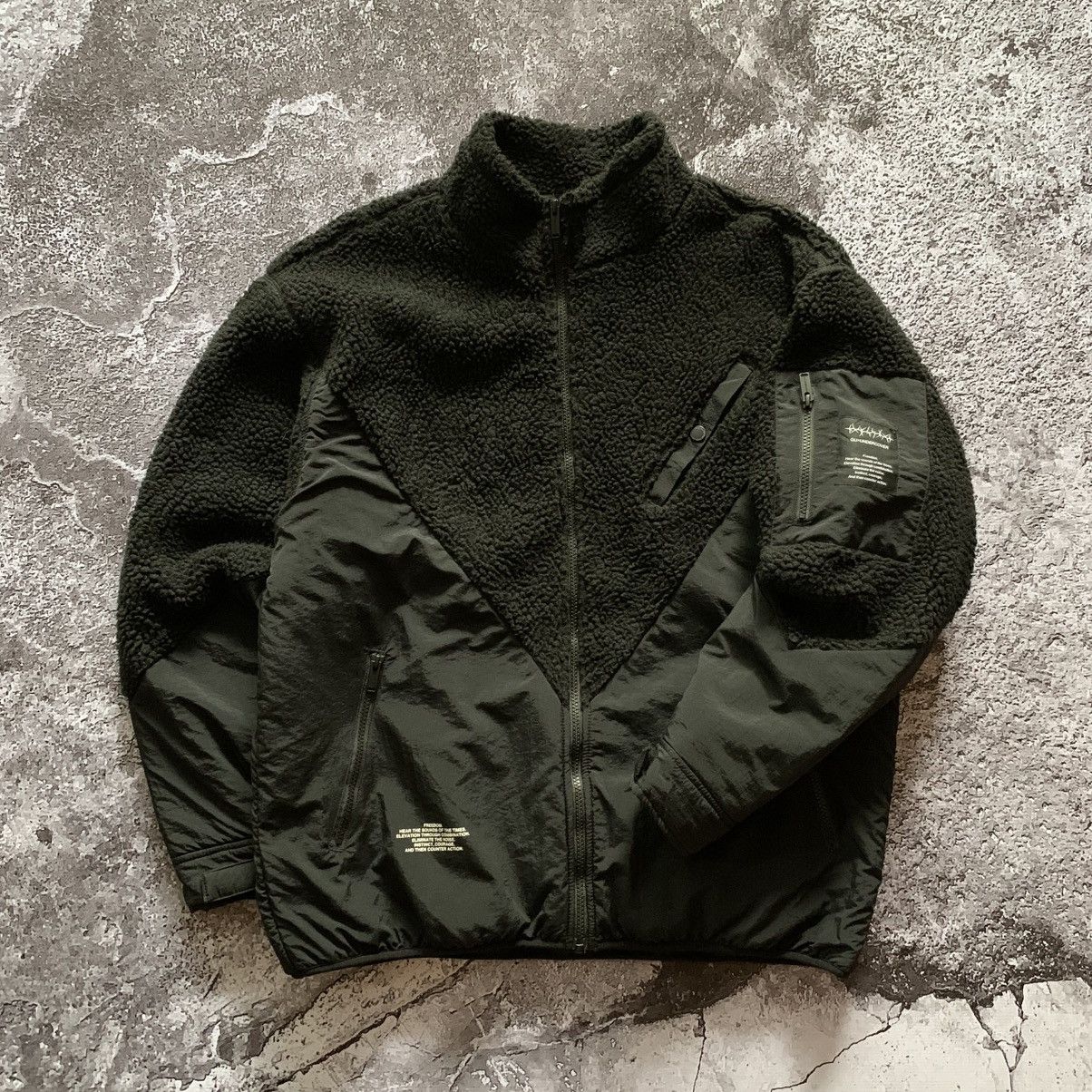 GU x Undercover - Jun Takahashi Fleece Jacket