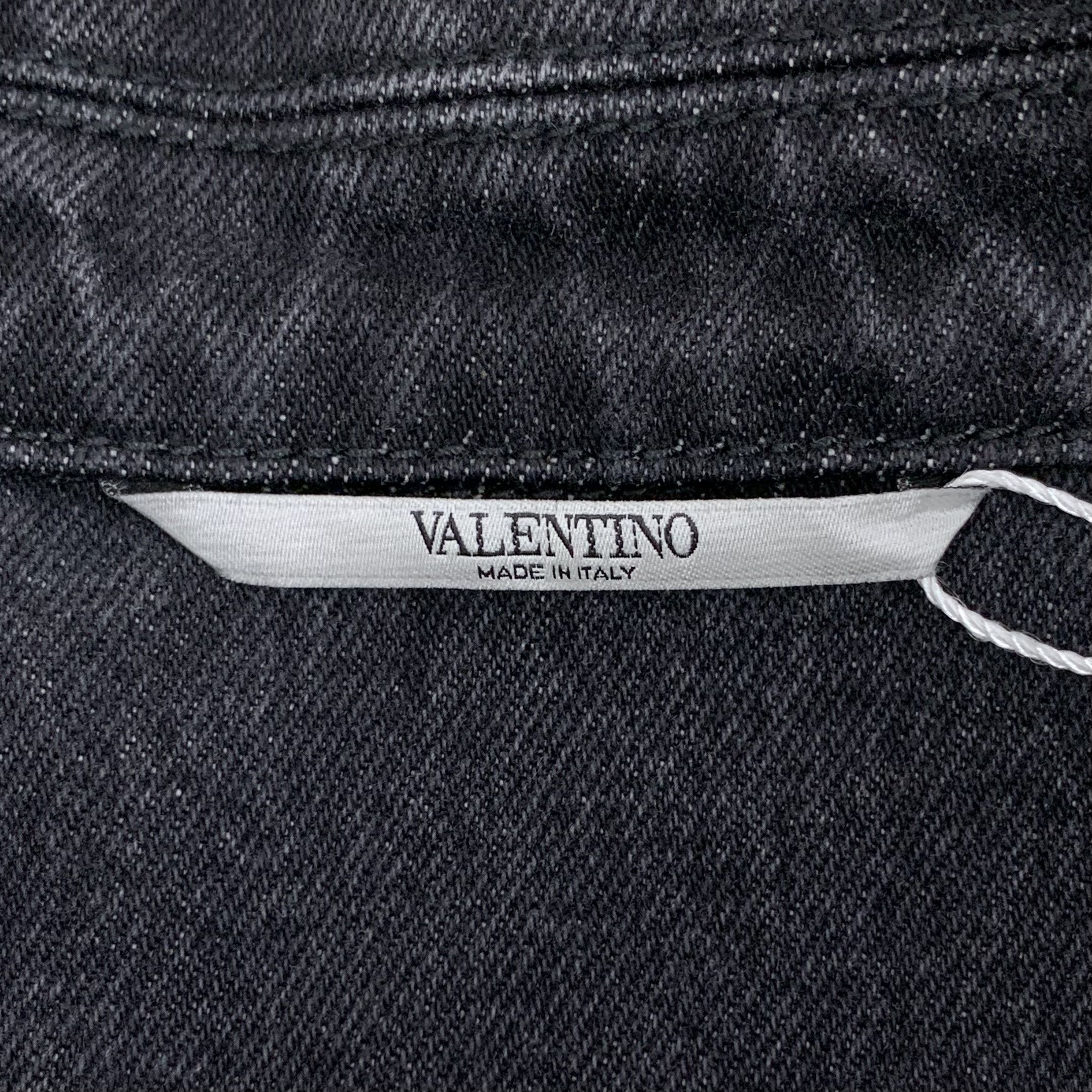 Valentino CM0241 Valentino Mens Black Denim Jacket With White "V" Logo Size US S / EU 44-46 / 1 - 6 Thumbnail