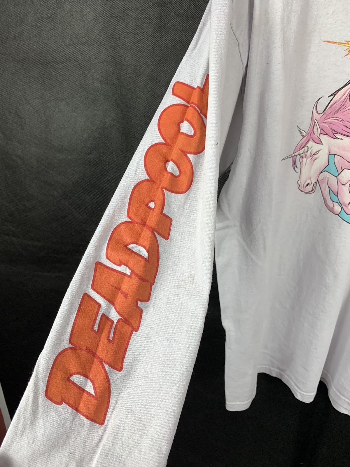 Marvel Comics Steals! Marvel Deadpool Unicorn Superhero Comics Tee Size US XL / EU 56 / 4 - 5 Thumbnail