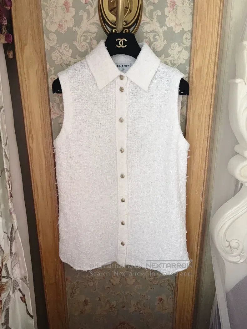 Chanel Chanel Flying wool vest Size XS / US 0-2 / IT 36-38 - 1 Thumbnail