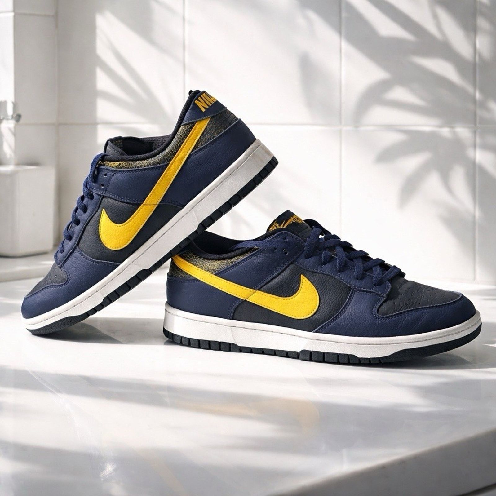 Nike Size 14 - Nike Dunk Low Vintage Michigan - OG Box Size US 14 / EU 47 - 1 Thumbnail
