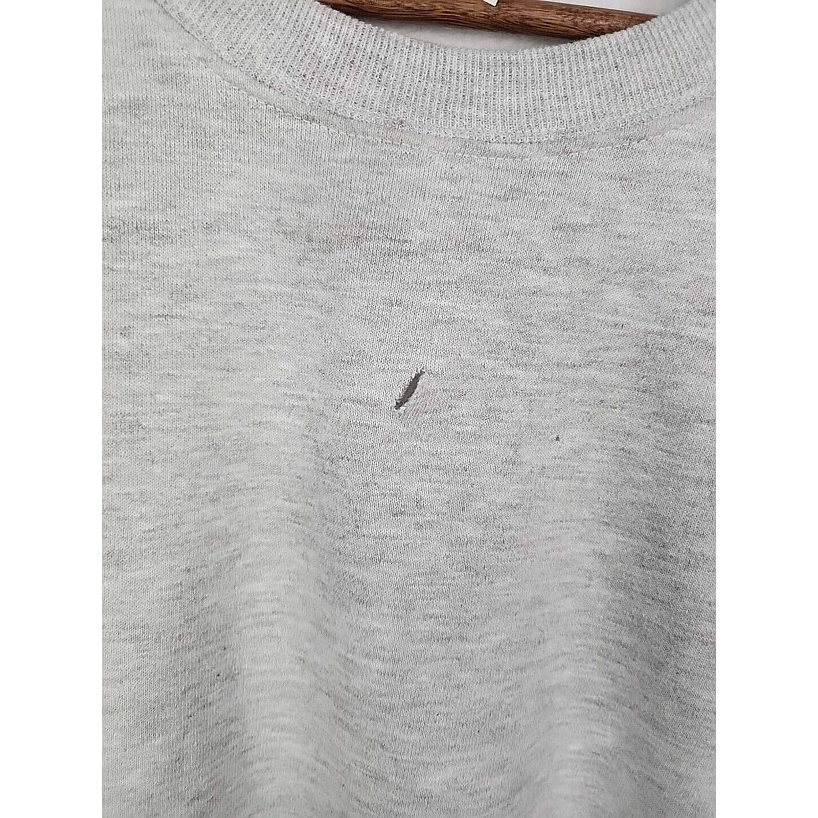 Vintage Vintage Gray Blank Crewneck Sweatshirt XL VTG Grey 90s TORN Size US XL / EU 56 / 4 - 2 Thumbnail