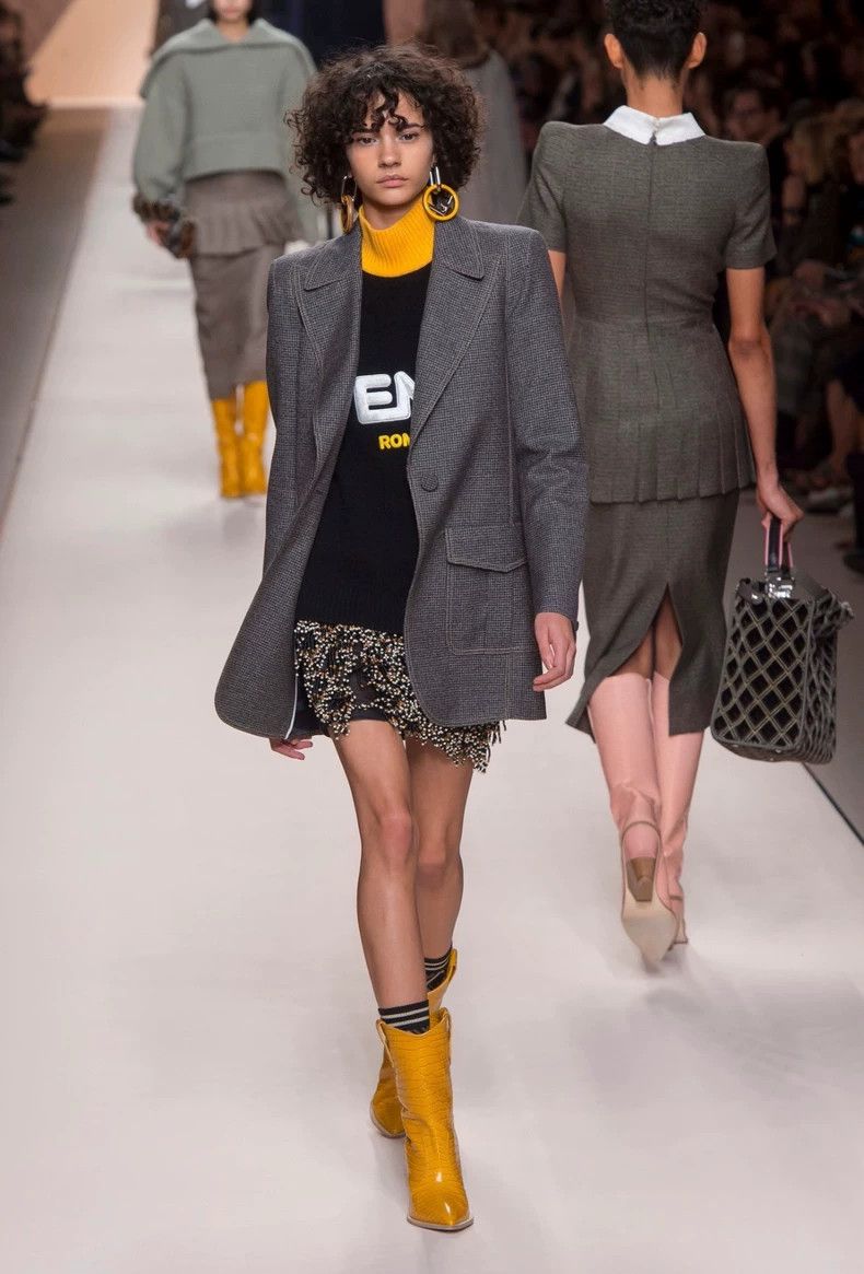 Fendi FENDI Woolen tweed checkered blazer Size XS / US 0-2 / IT 36-38 - 1 Thumbnail