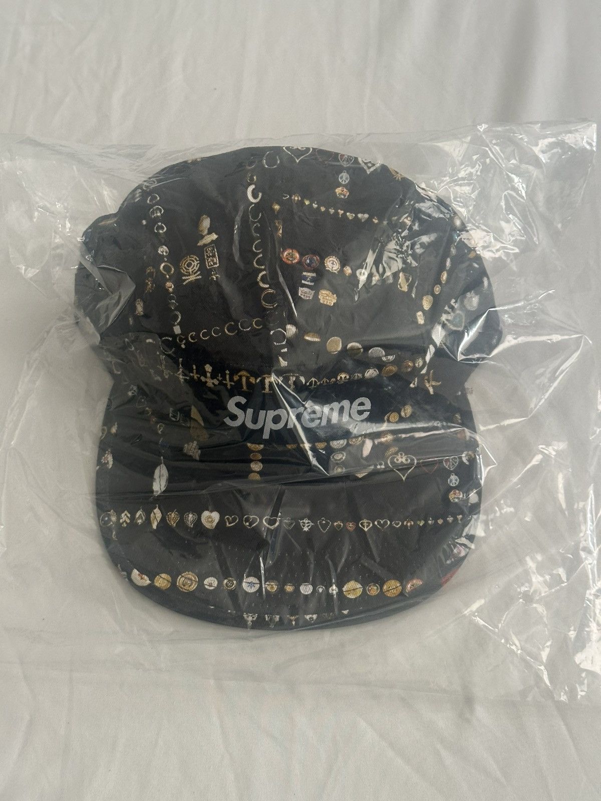 Supreme Supreme Mike Kelley Camp Cap Black Size ONE SIZE - 1 Thumbnail