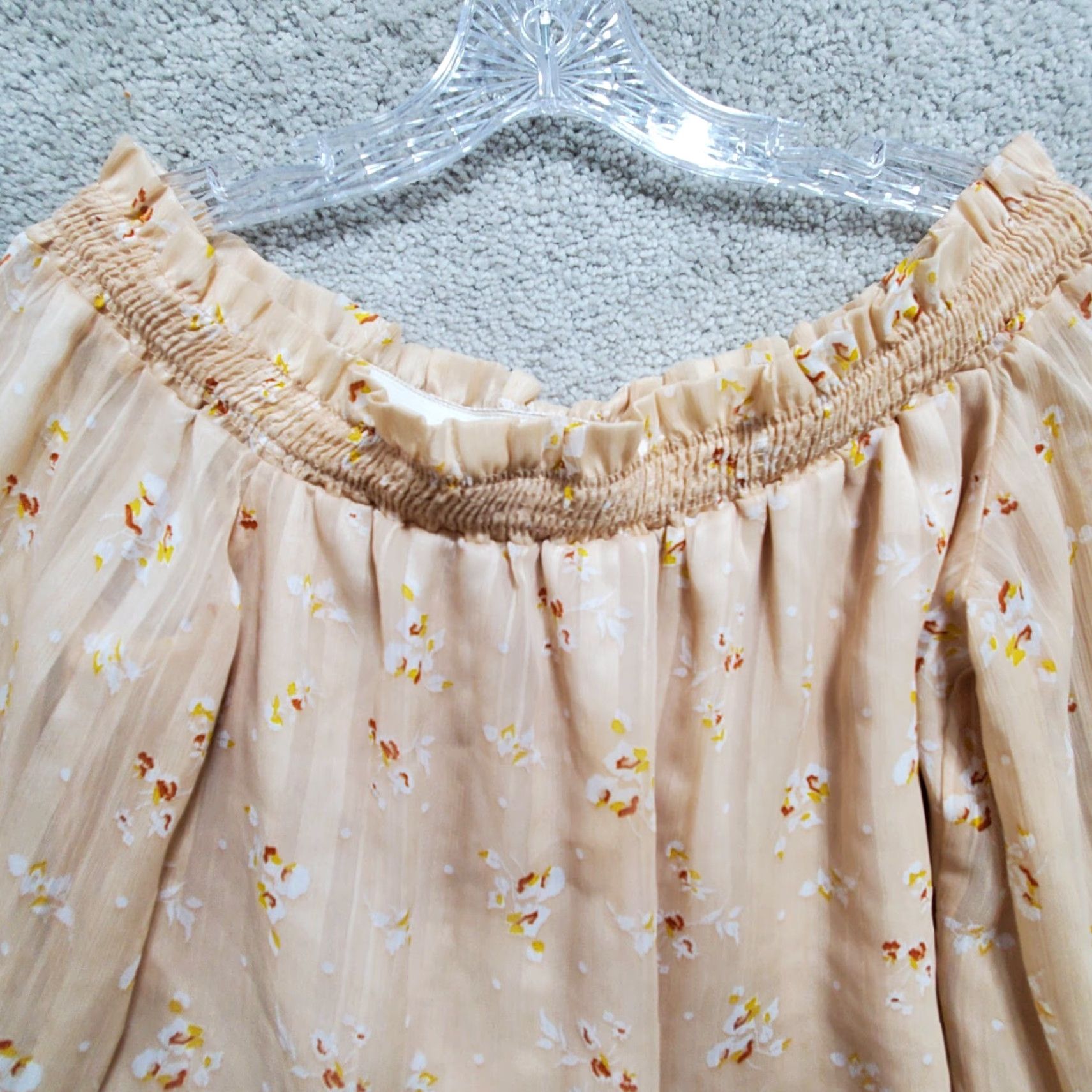 Vintage WAYF Clothing Blouse Women's Medium Off The Shoulder Pink Floral 100% Polyester Blouse Modern Womens Blouse Size M / US 6-8 / IT 42-44 - 3 Thumbnail