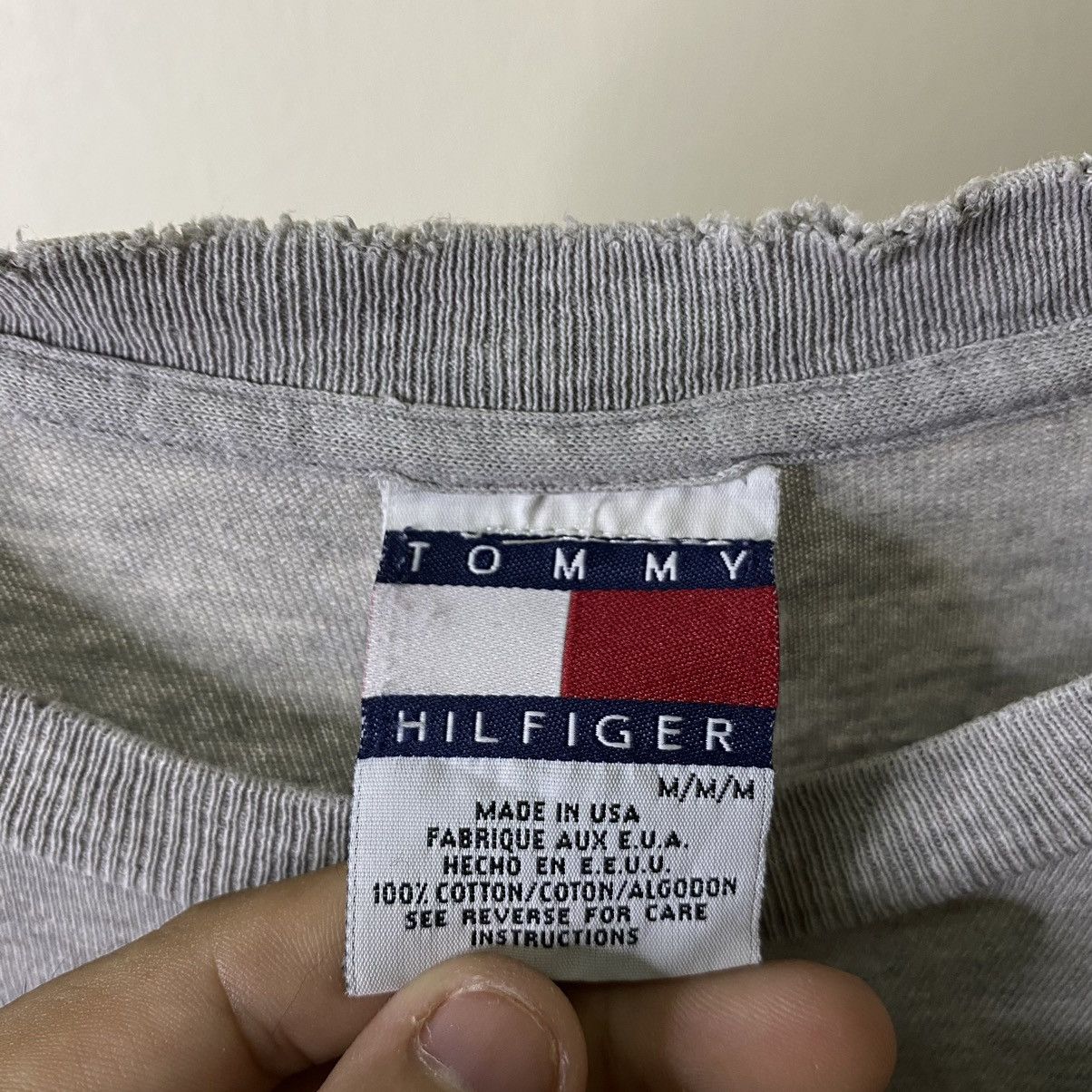 Tommy Hilfiger × Vintage Vintage 1990s Tommy Hilfiger Big Flag Tee Size US M / EU 48-50 / 2 - 4 Thumbnail