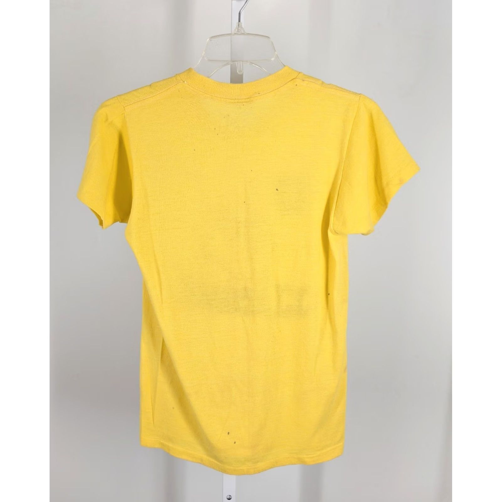 Vintage VINTAGE J.J.s Lounge Dive Bar Cartoon Graphic T-Shirt XS Yellow Unbranded Short Sleeve V-Neck Graphic Tee Mens Size US S / EU 44-46 / 1 - 3 Thumbnail