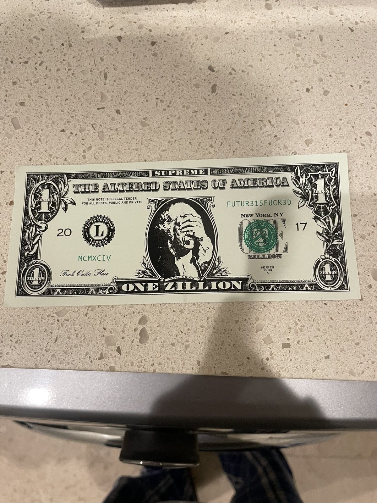 Supreme Supreme Dollar Bill Sticker 💵 Size ONE SIZE - 1 Thumbnail