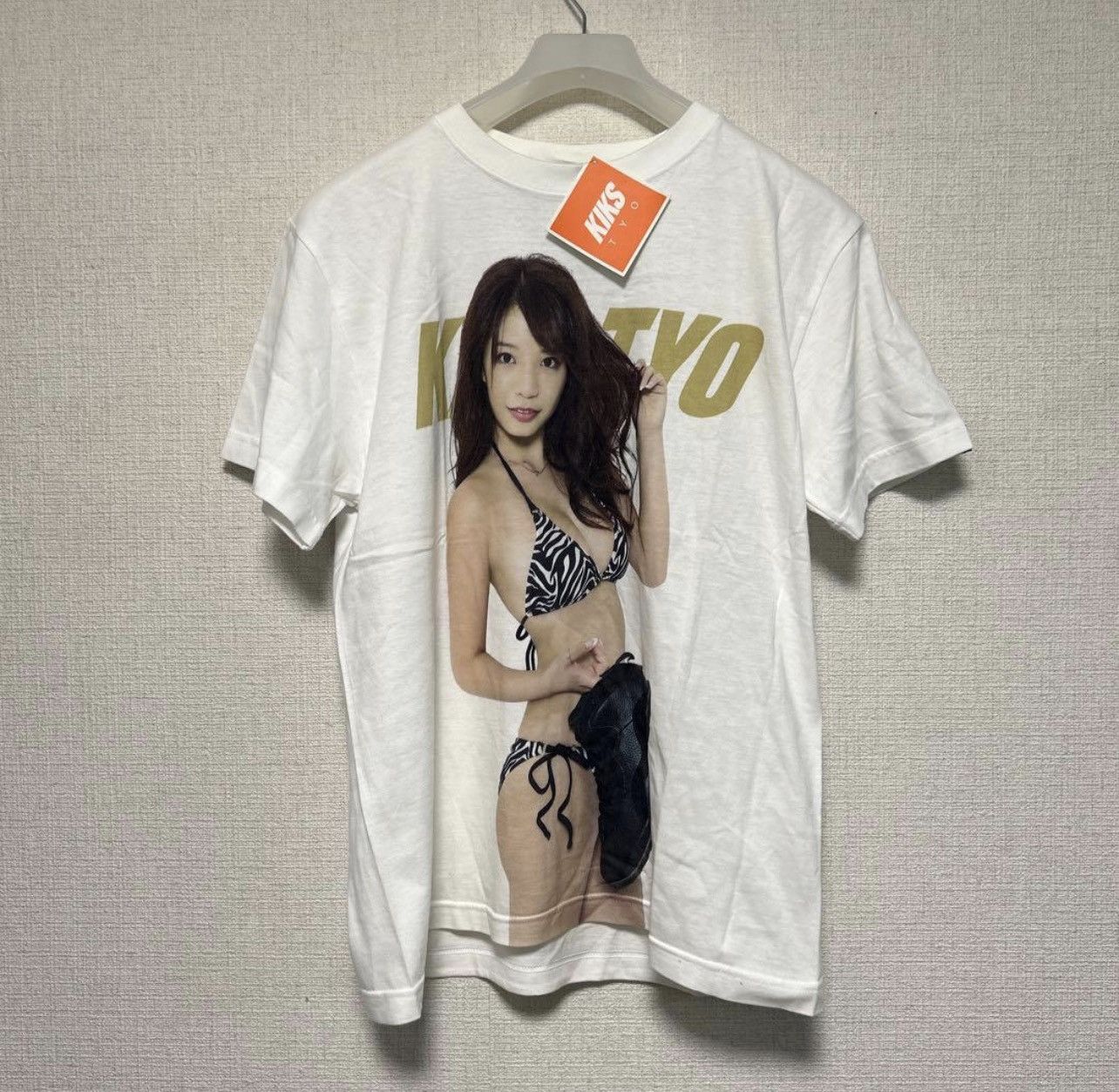 KIKS TYO Kiks TYO Kaori Hisamatsu short sleeve t shrit M size New tag Size US M / EU 48-50 / 2 - 1 Thumbnail